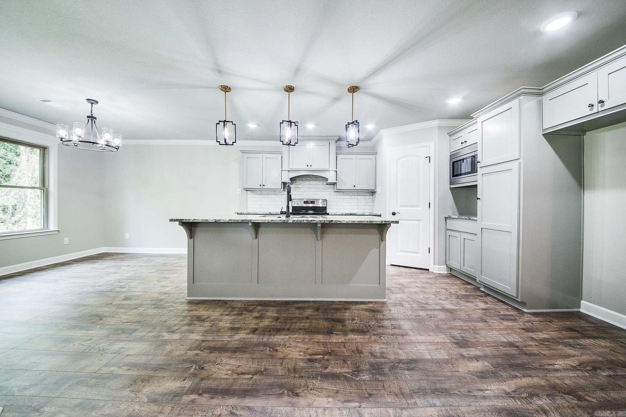 AUTUMN BROOKE - Residential