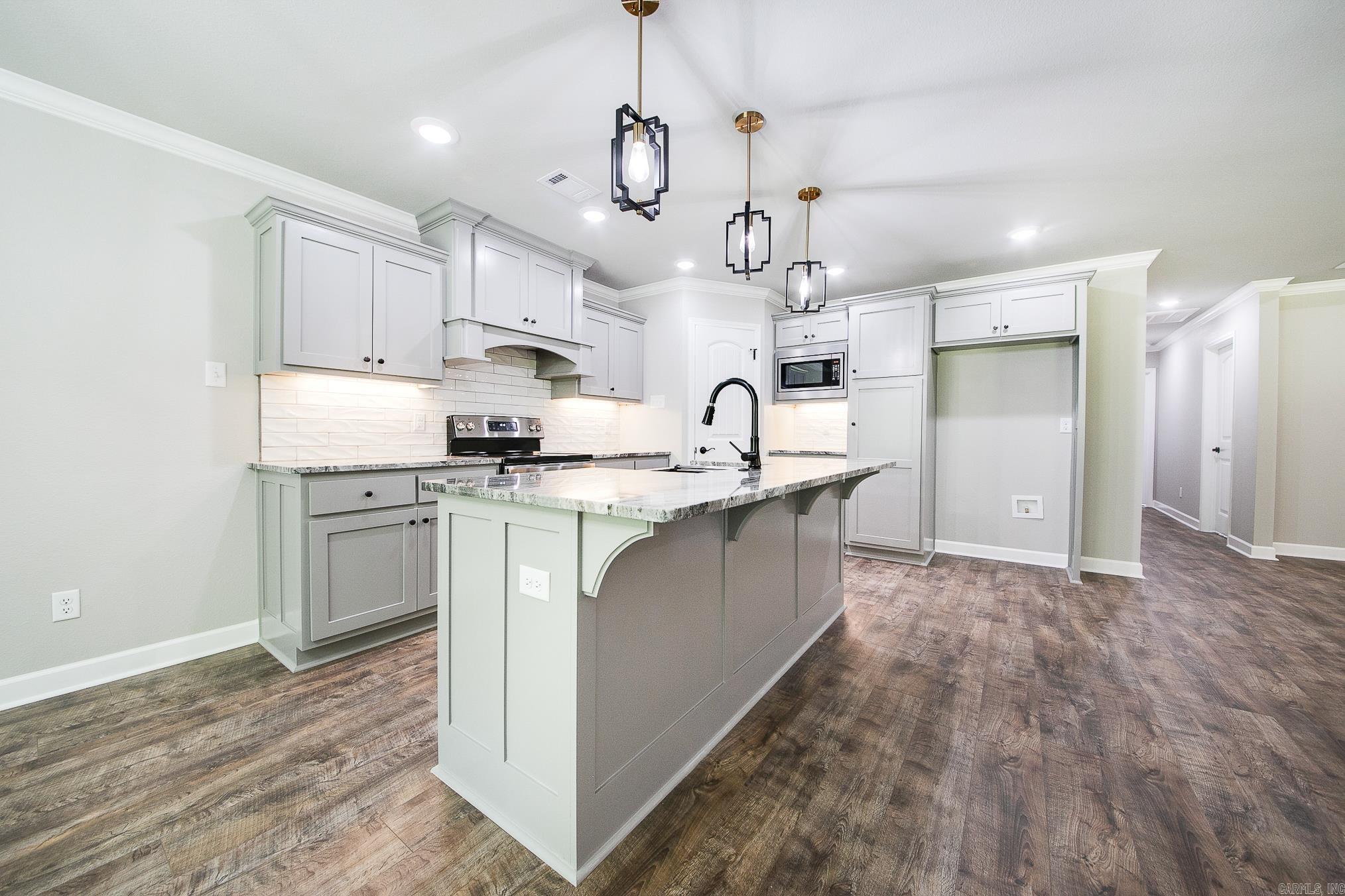 AUTUMN BROOKE - Residential