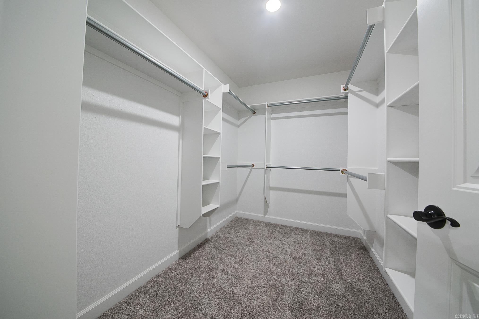 AUTUMN BROOKE - Residential