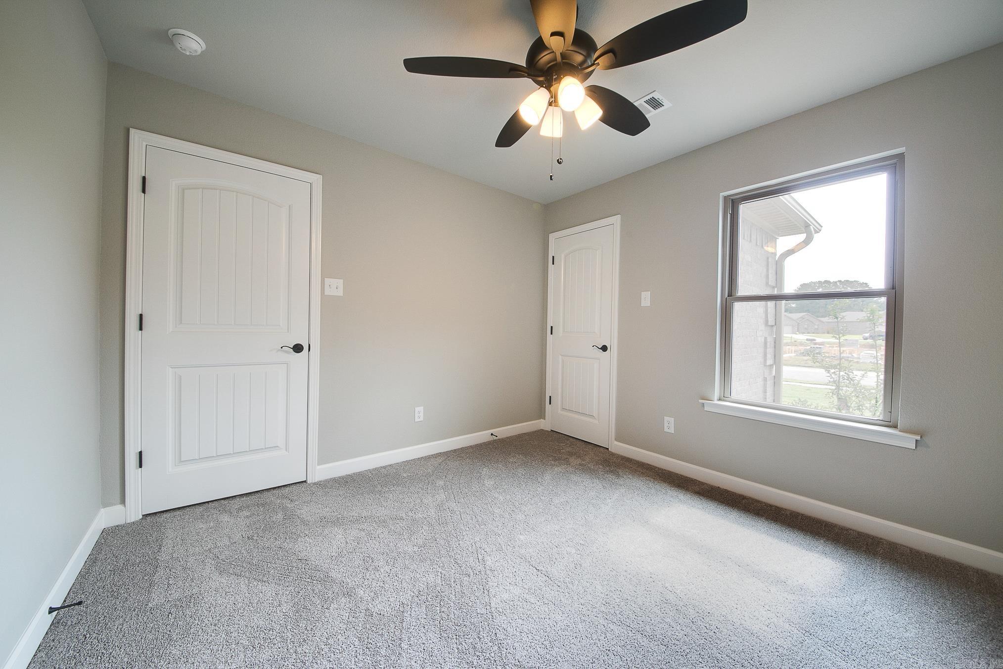 AUTUMN BROOKE - Residential