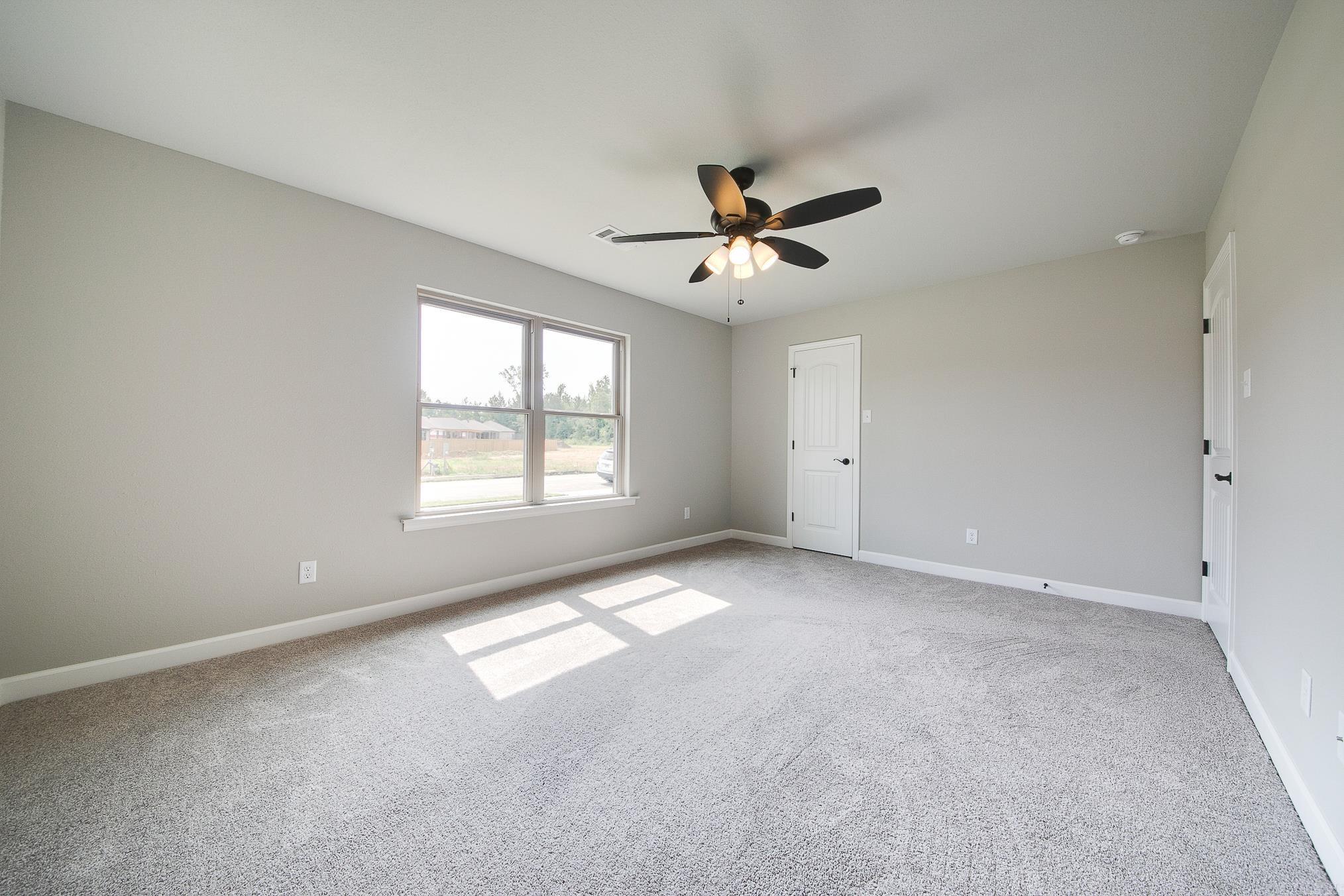 AUTUMN BROOKE - Residential