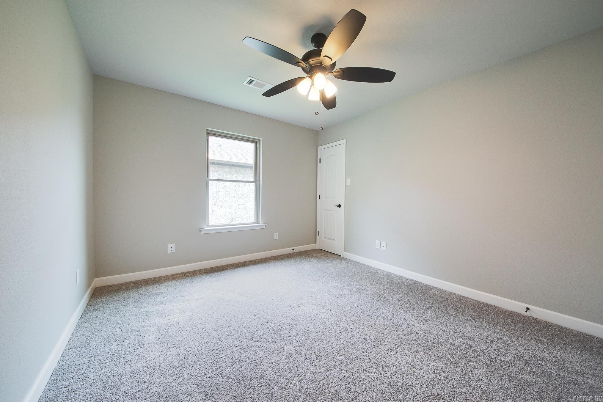 AUTUMN BROOKE - Residential