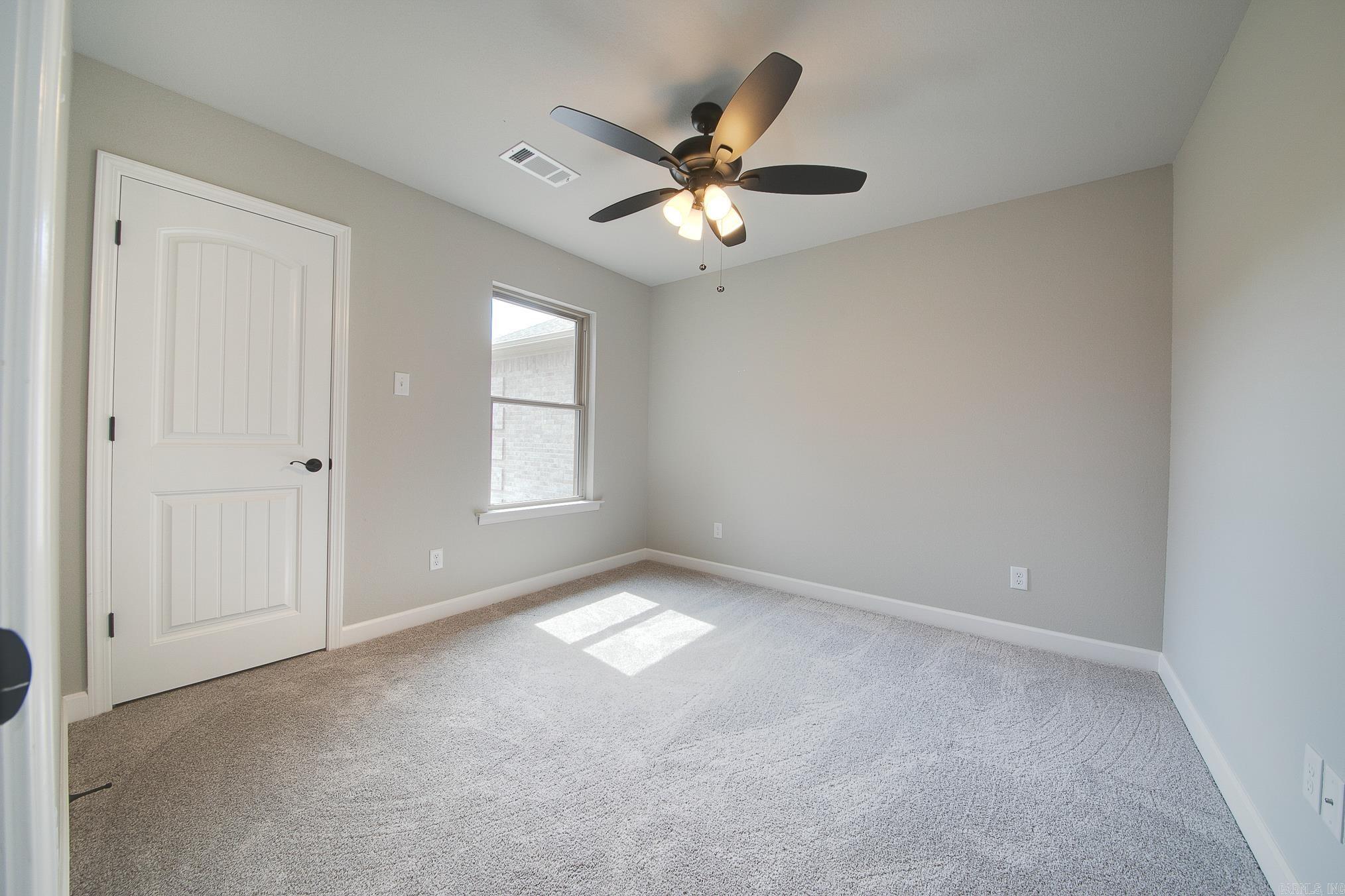 AUTUMN BROOKE - Residential