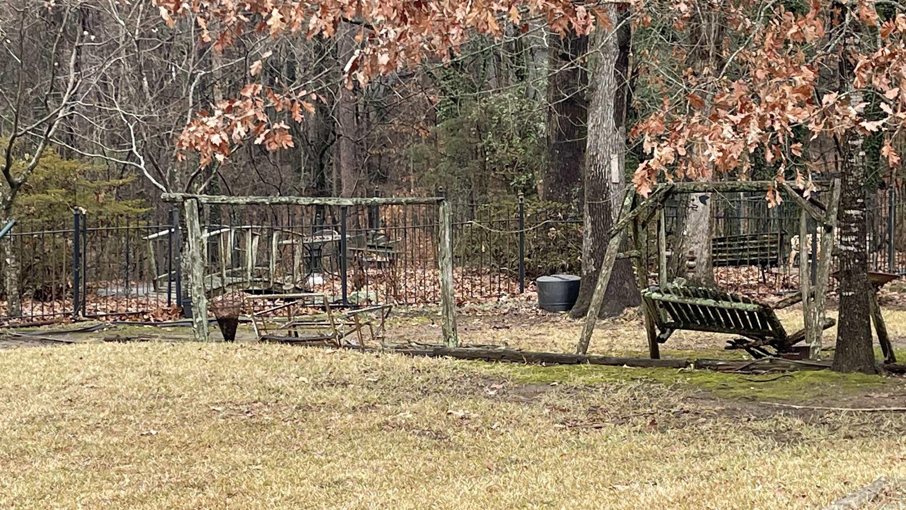 VALLEY CLIFF - Residential