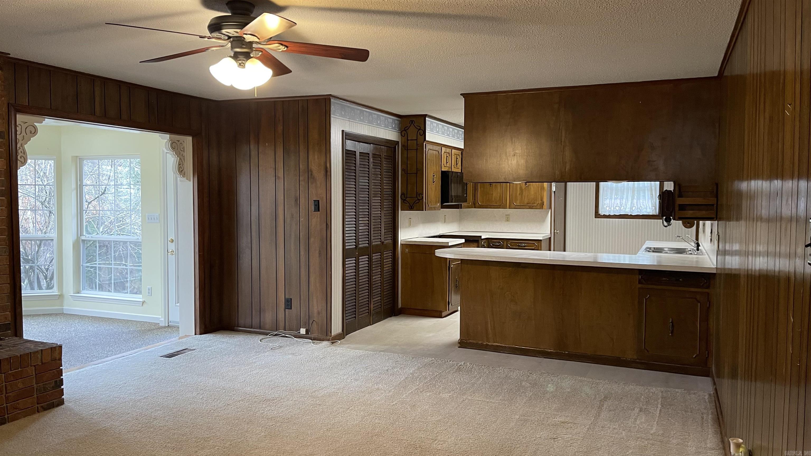 VALLEY CLIFF - Residential