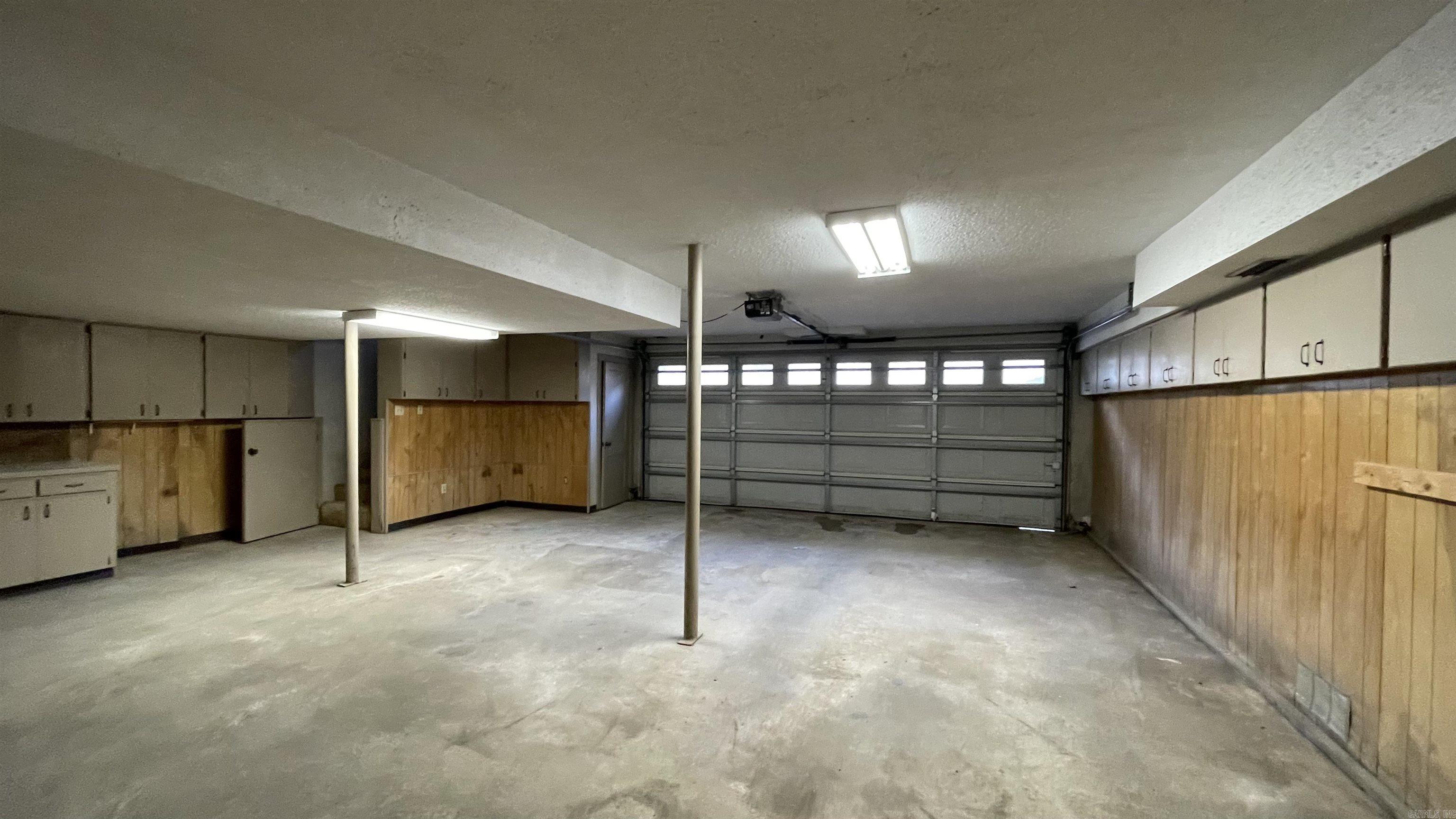 VALLEY CLIFF - Residential