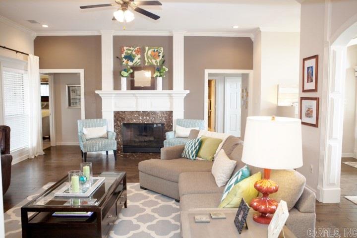 COUNTRY CLUB OF ARK THE - Residential