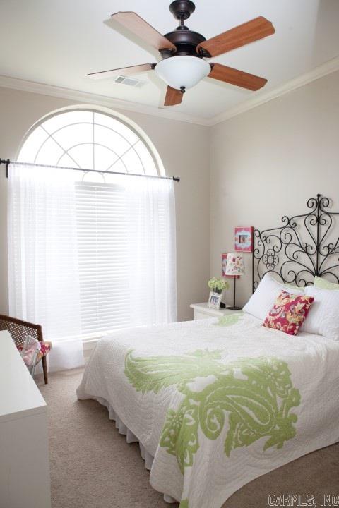 COUNTRY CLUB OF ARK THE - Residential