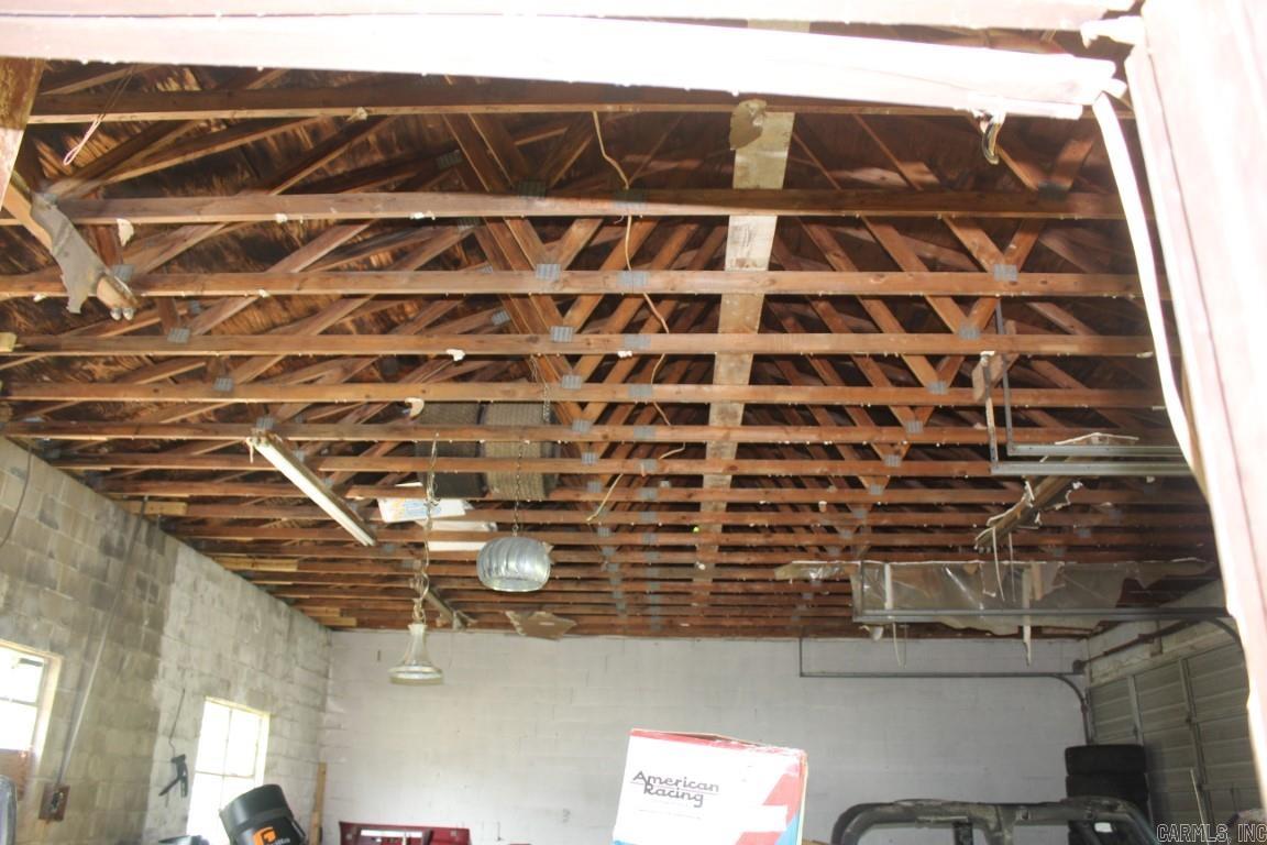 Metes & Bounds - Commercial Sale