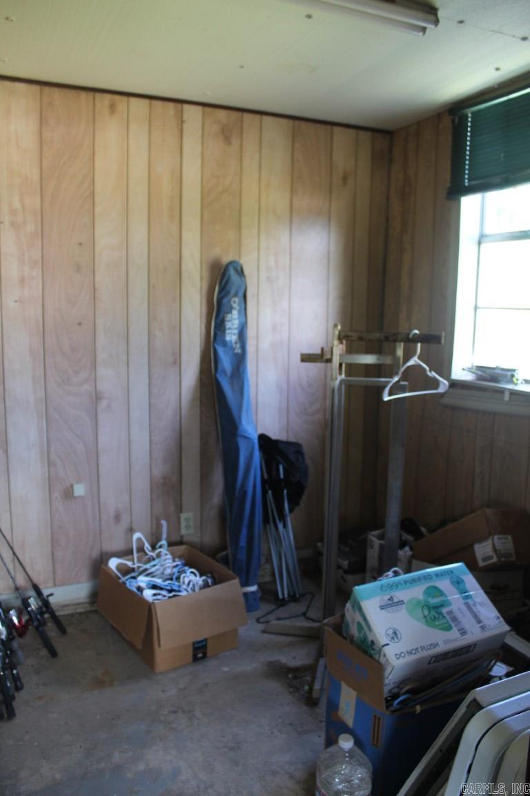 Metes & Bounds - Commercial Sale