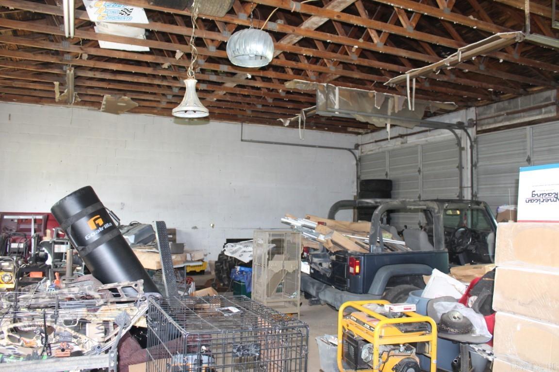 Metes & Bounds - Commercial Sale