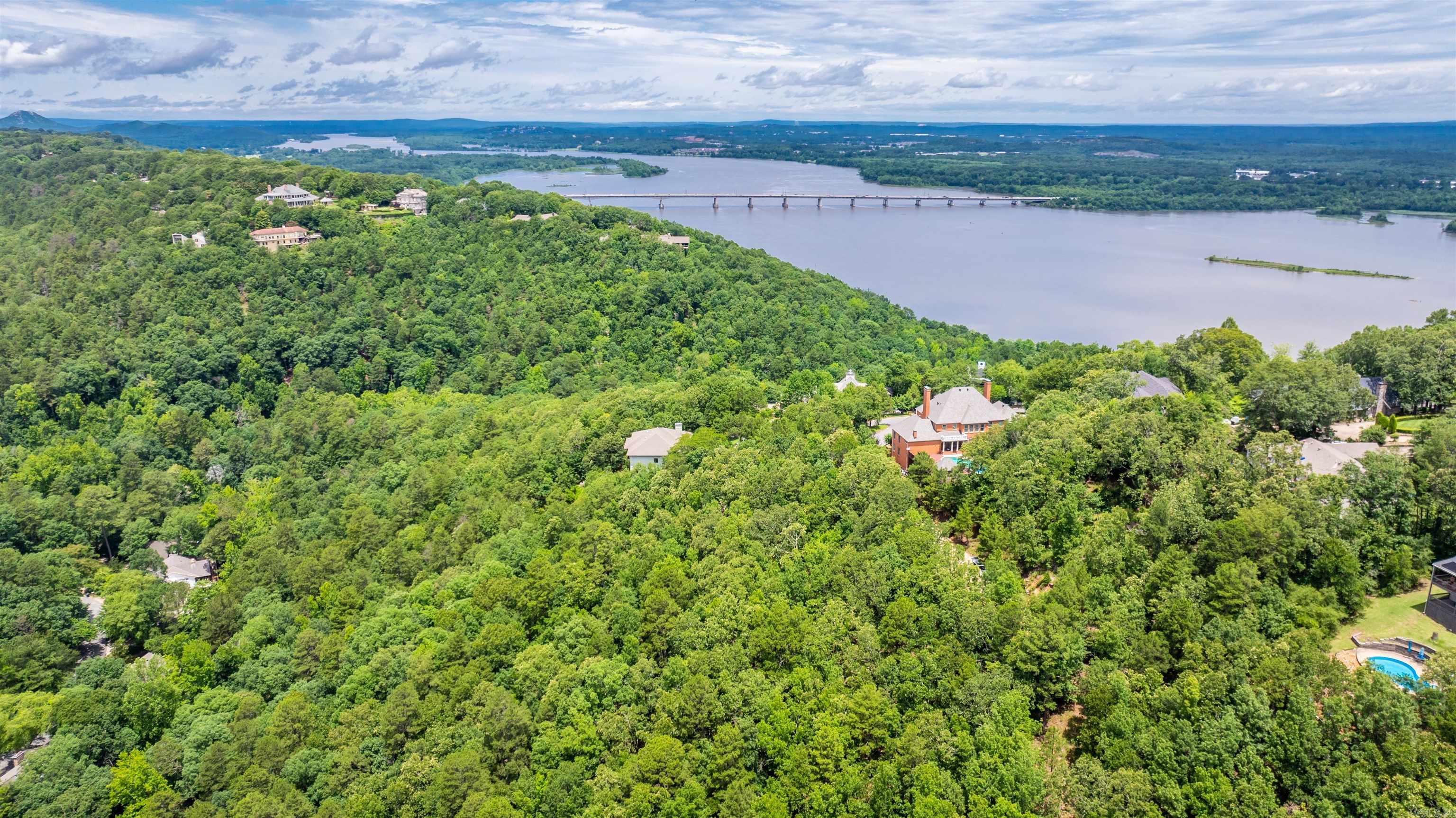 Overlook Park - Land