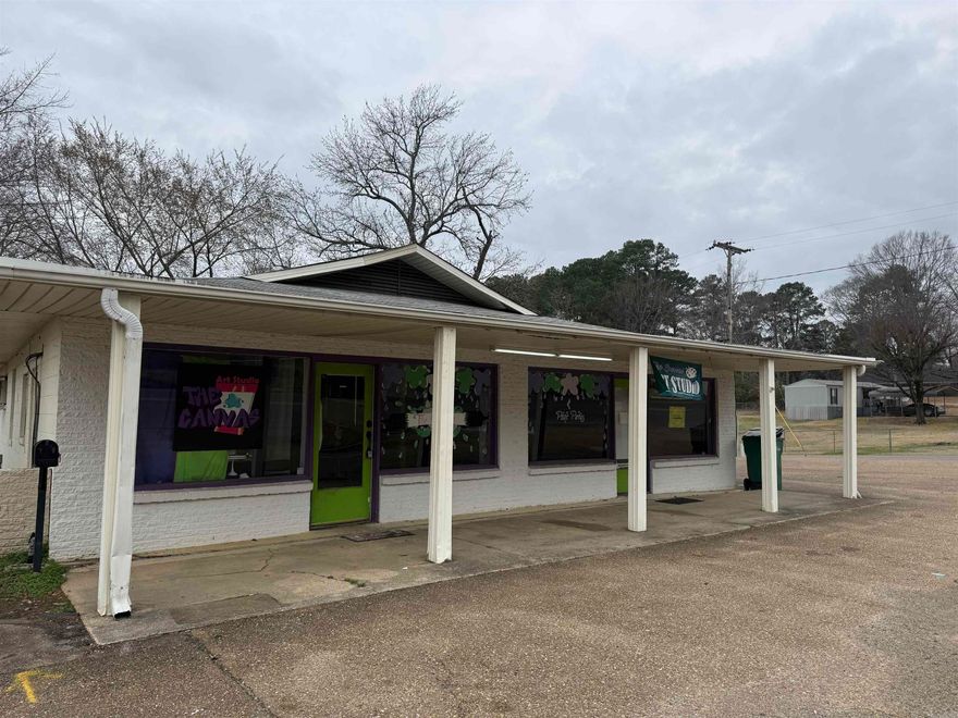 Investment Opportunity – 4 Commercial Properties + 1 Vacant Lot on College Ave  Prime investment opportunity featuring four fully leased commercial properties plus one additional lot located on highly visible College Avenue.  Property Address:  2010, 2014, 2016, & 2018 N. College.  This turnkey portfolio offers a rare chance to acquire multiple commercial assets in one transaction. With stable rental income already in place, this property is ideal for investors seeking immediate returns and long-term appreciation potential.  The included vacant lot provides added value and flexibility — perfect for future development, parking expansion, or resale.