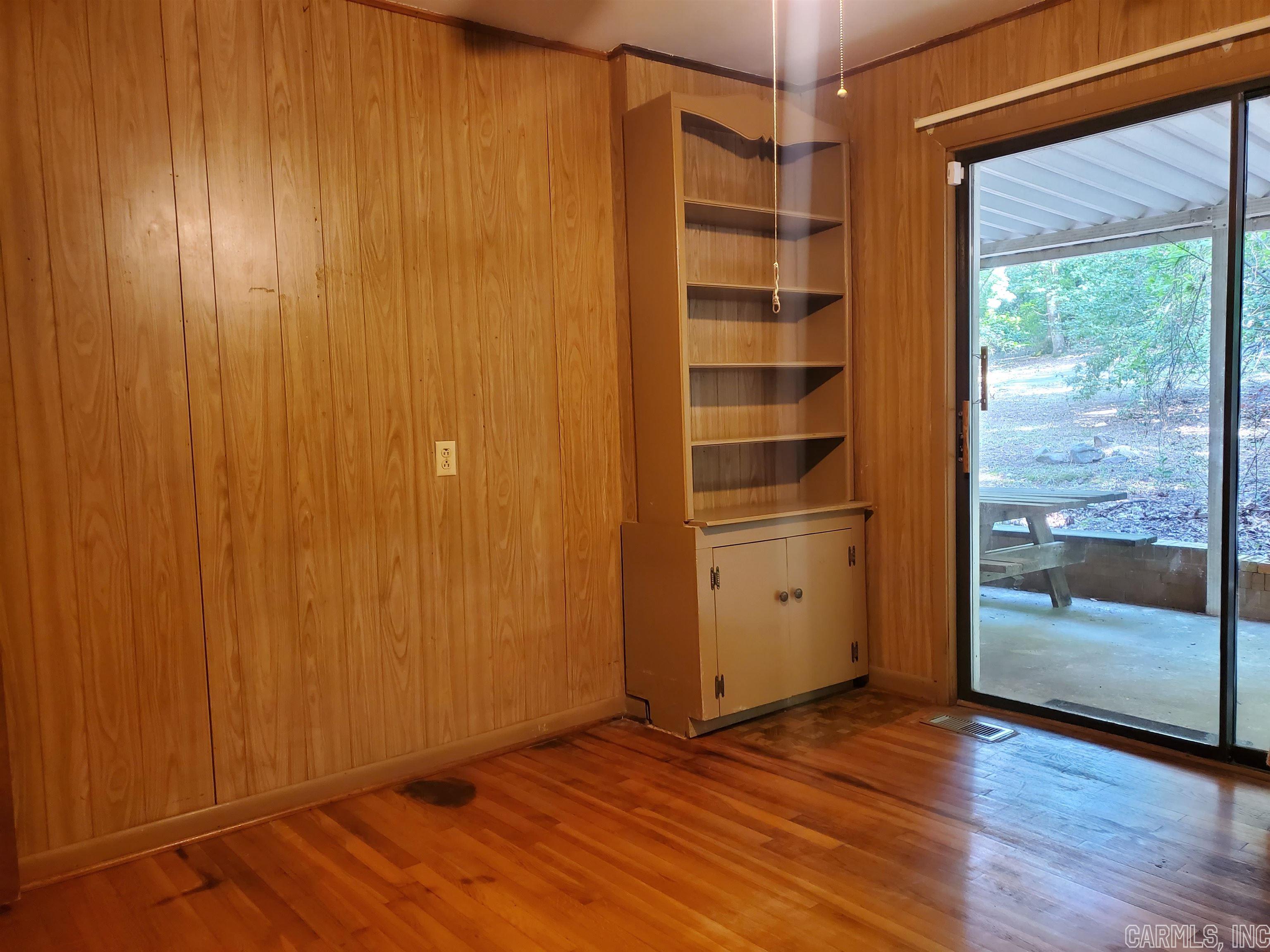 Mountain Pine Outside - Residential