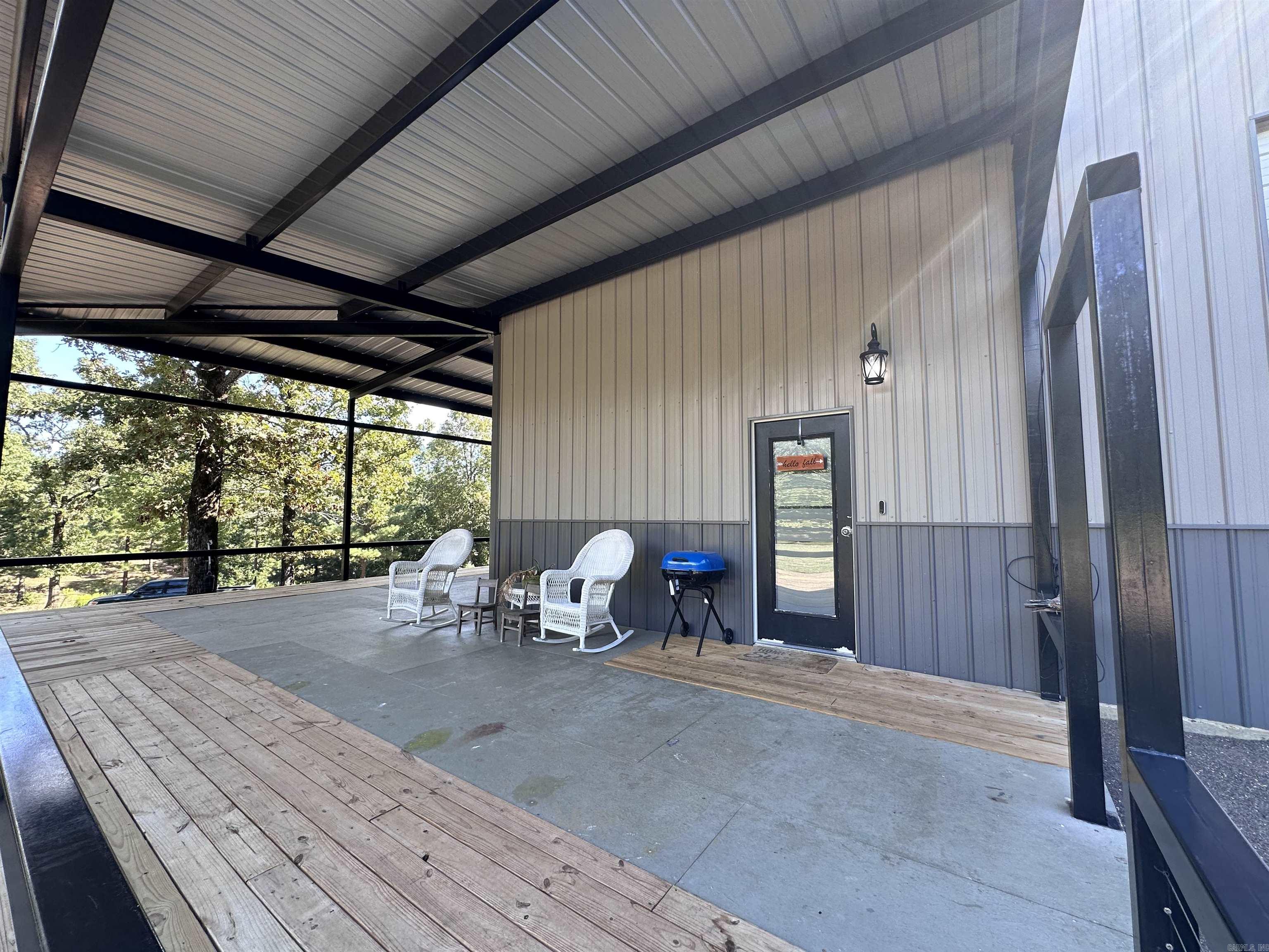 OAK RIDGE ESTATES - Residential