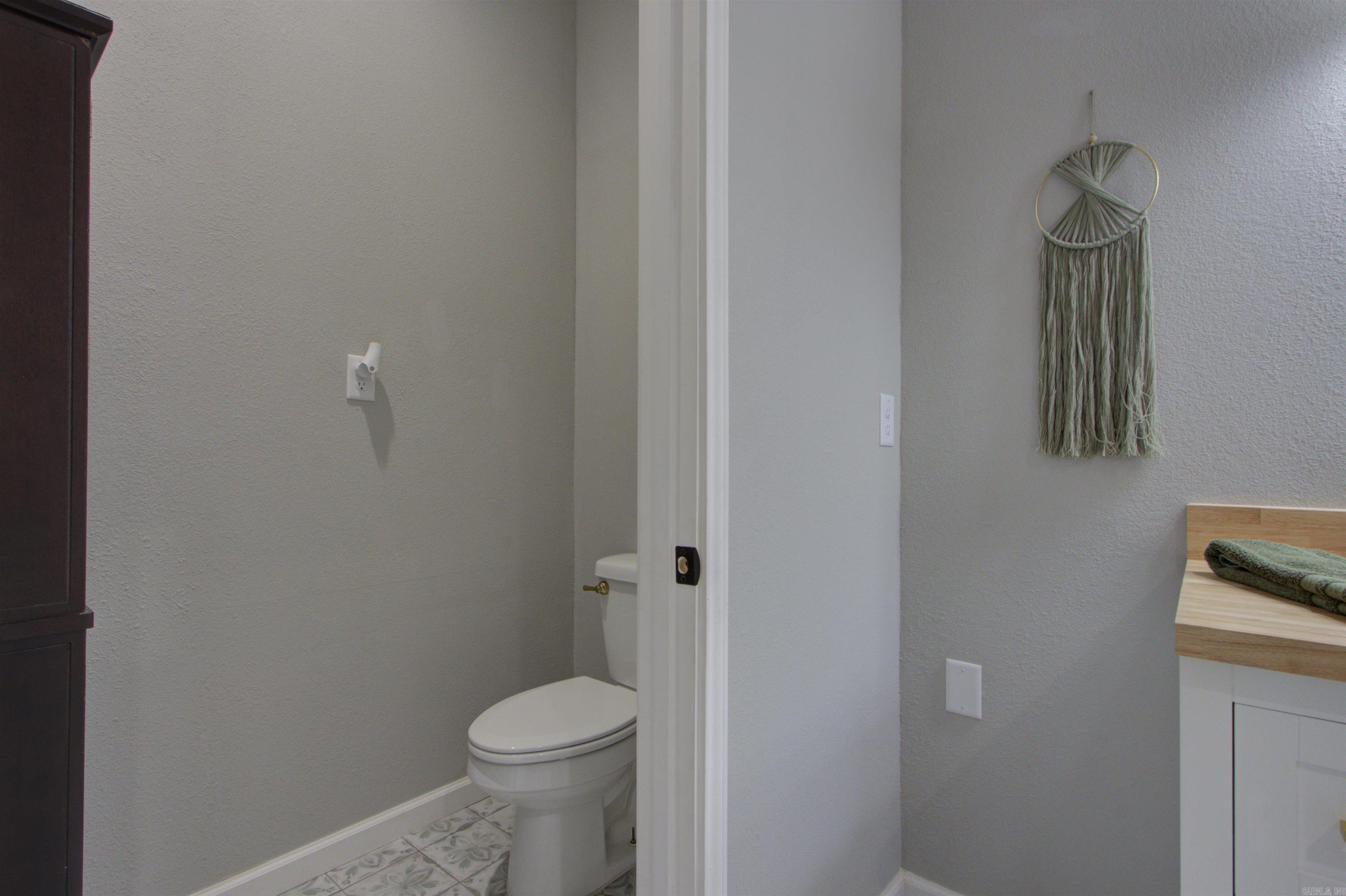 OAK RIDGE ESTATES - Residential