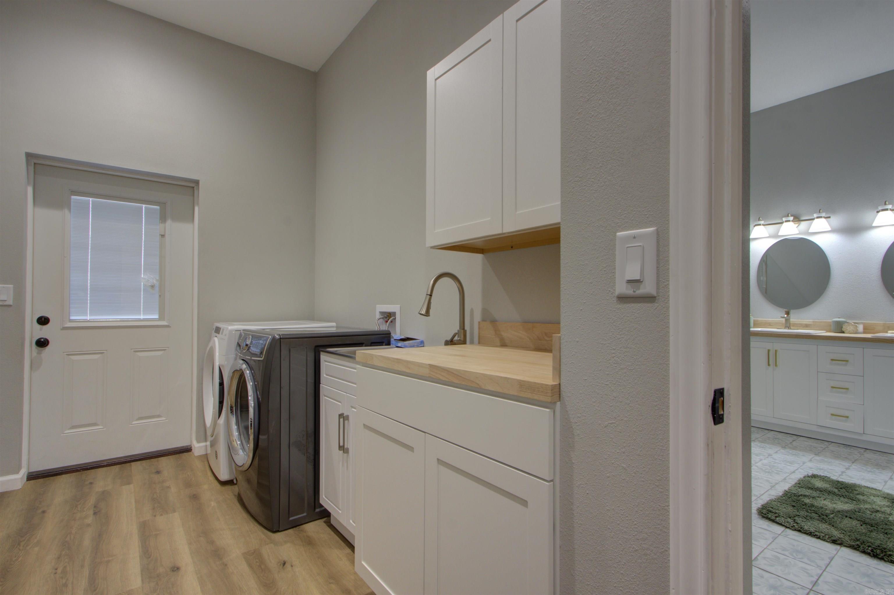 OAK RIDGE ESTATES - Residential