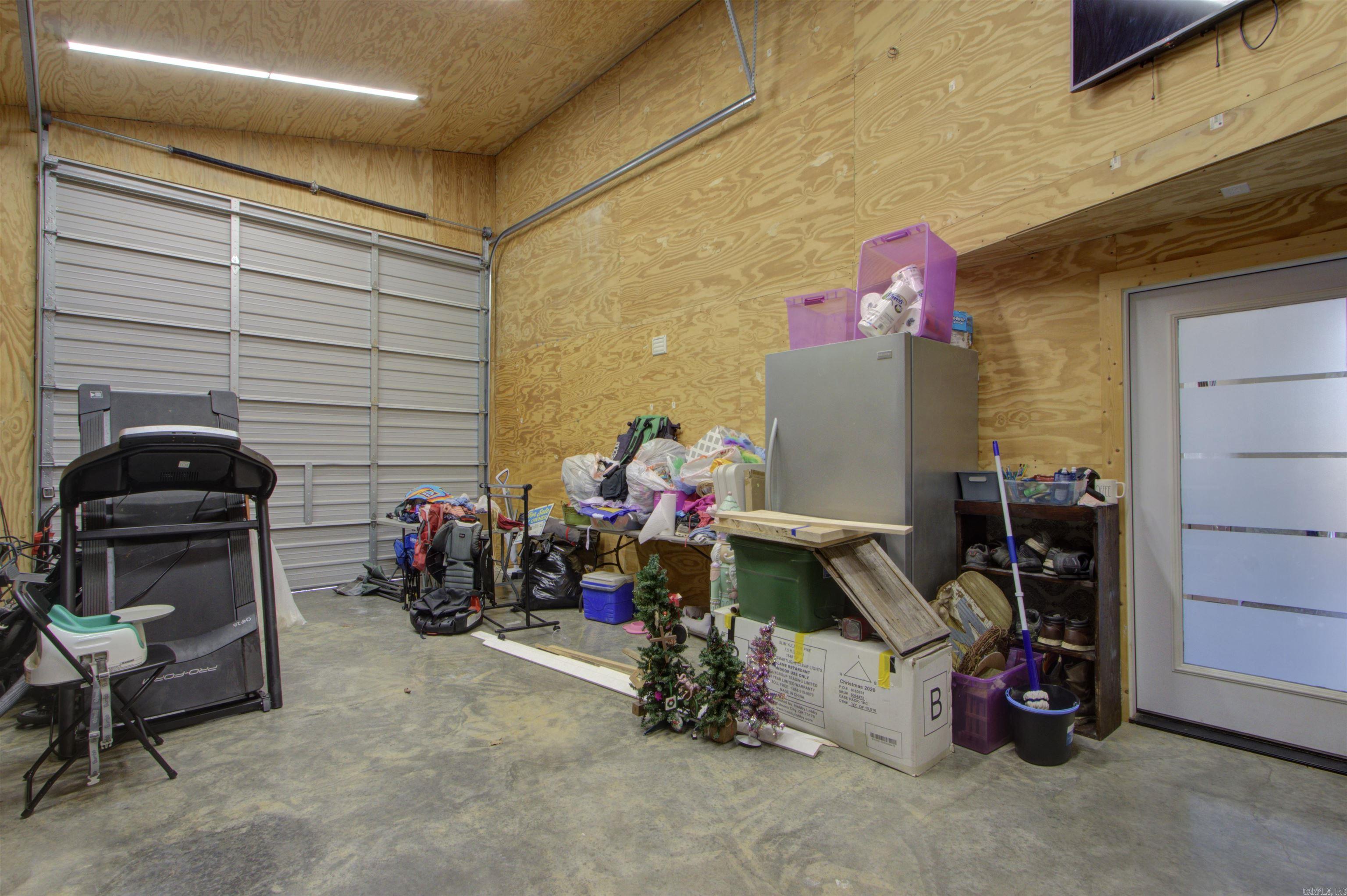 OAK RIDGE ESTATES - Residential