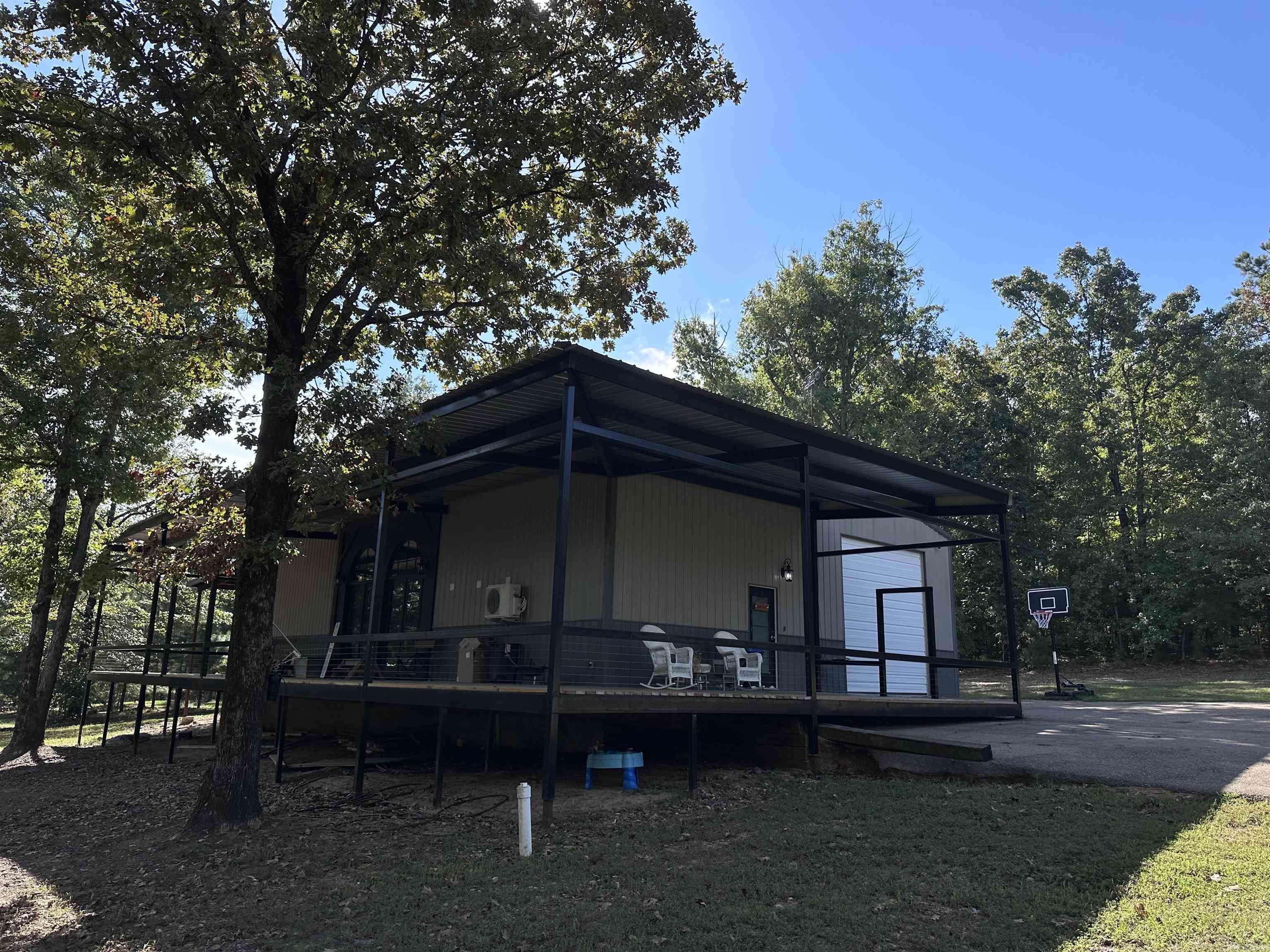 OAK RIDGE ESTATES - Residential