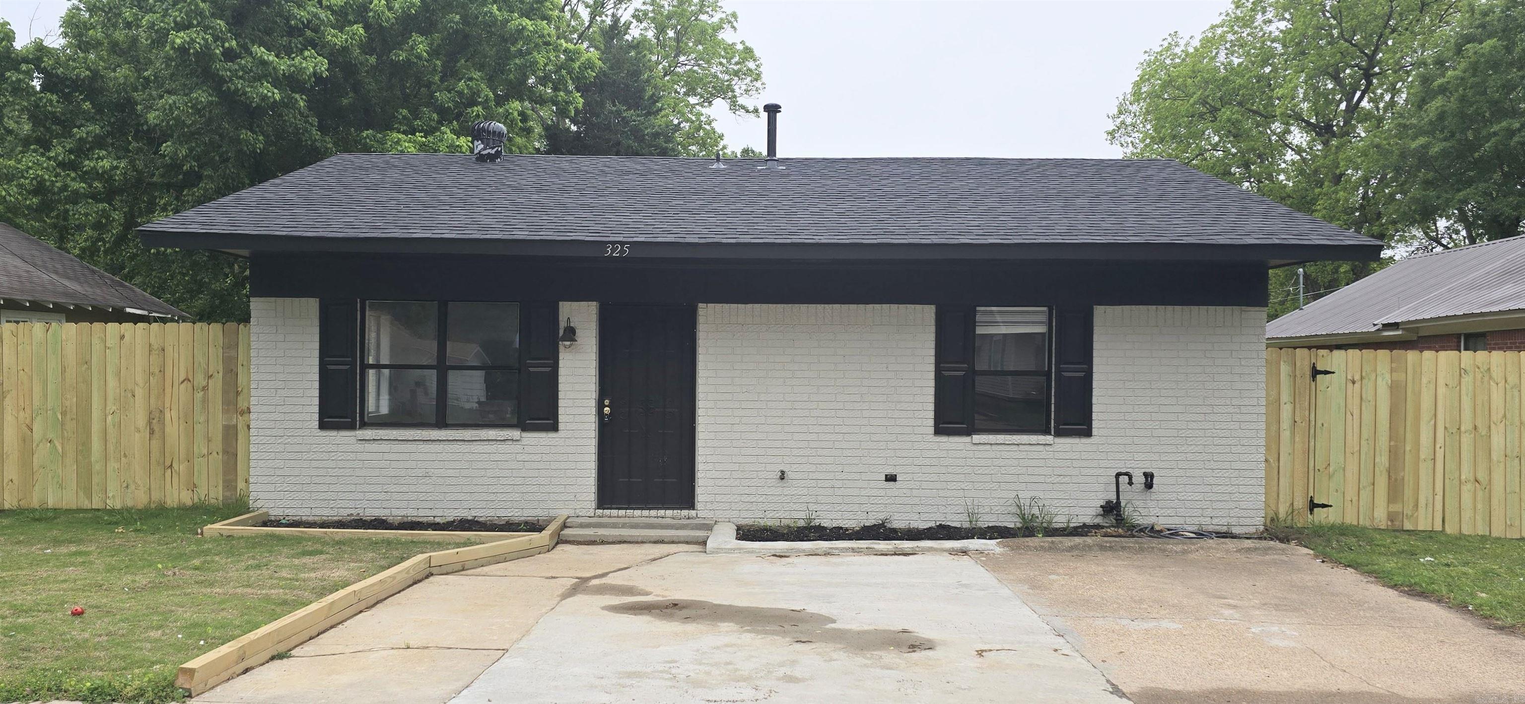 I BLOCK - Residential