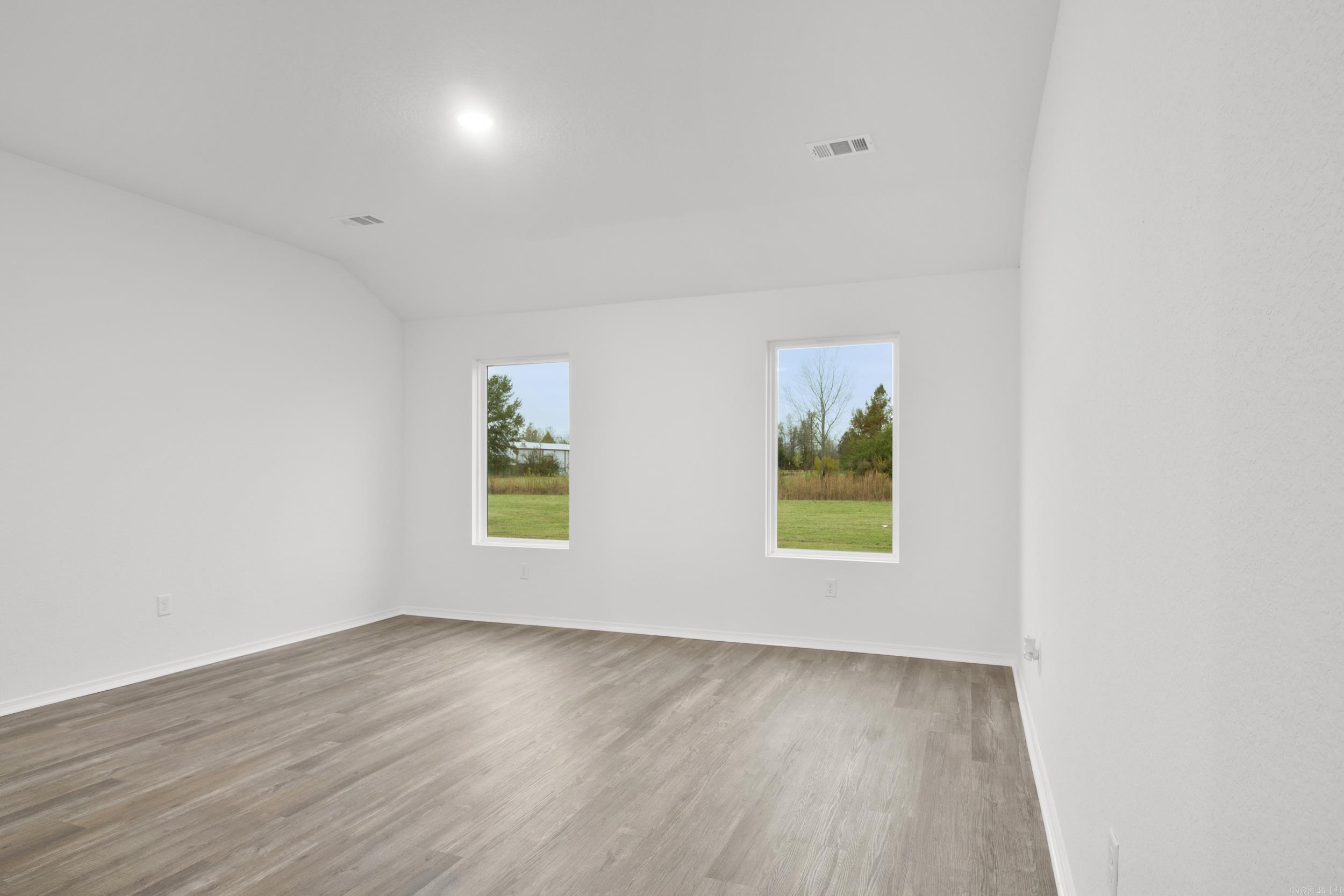 HILL FARM - Residential