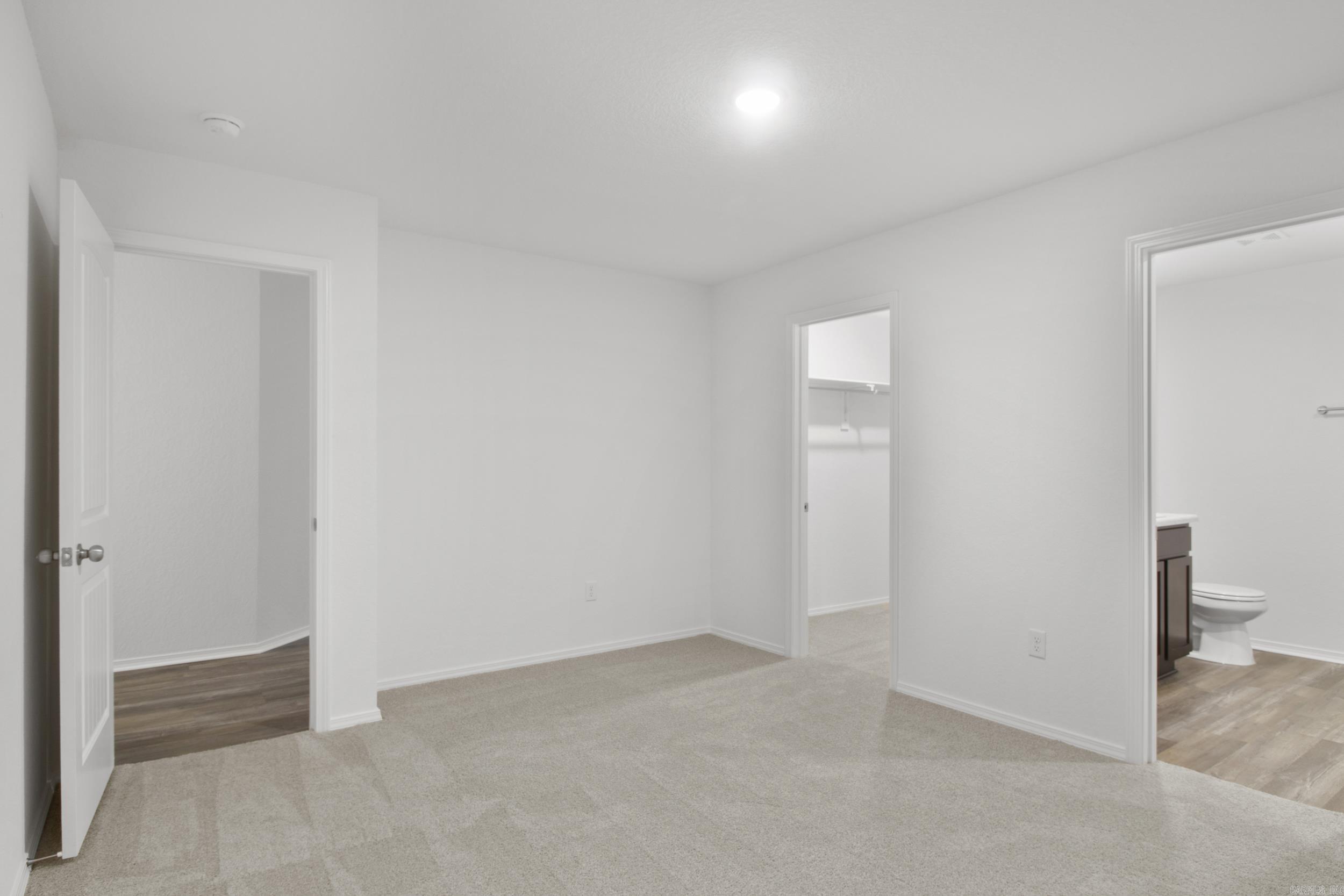 HILL FARM - Residential