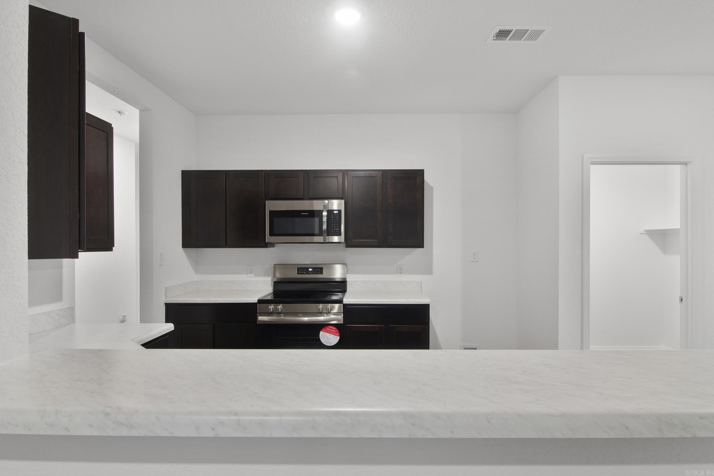 HILL FARM - Residential