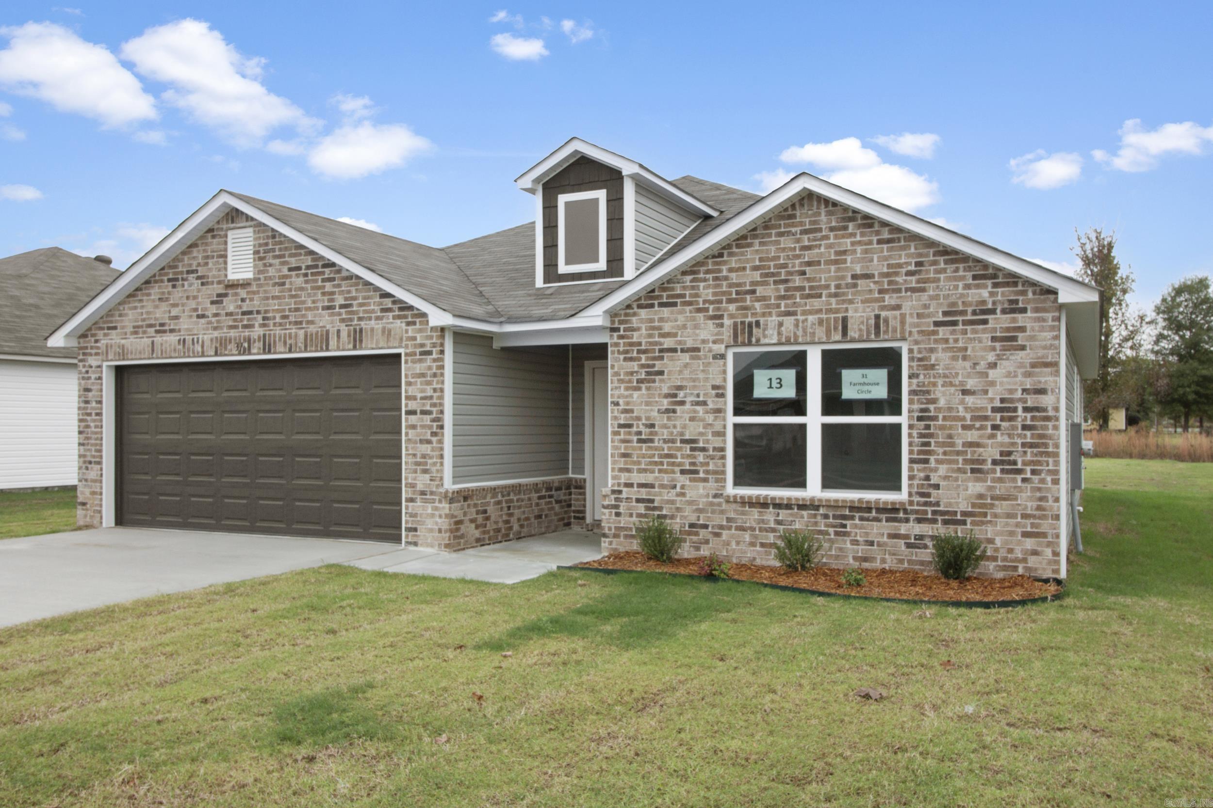 HILL FARM - Residential