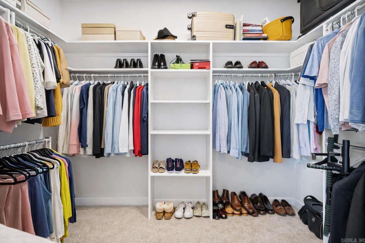 THE VILLAGES OF WELLINGTON - Residential