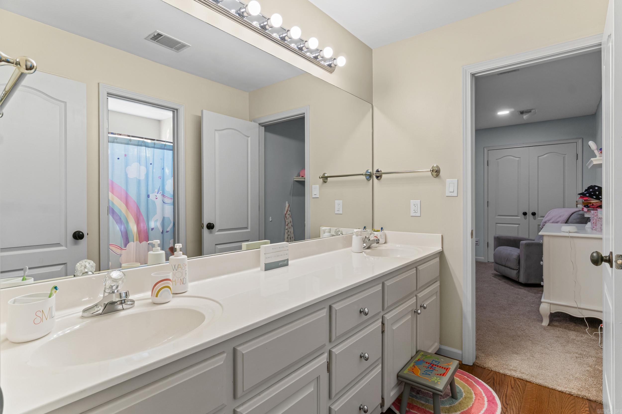 THE VILLAGES OF WELLINGTON - Residential