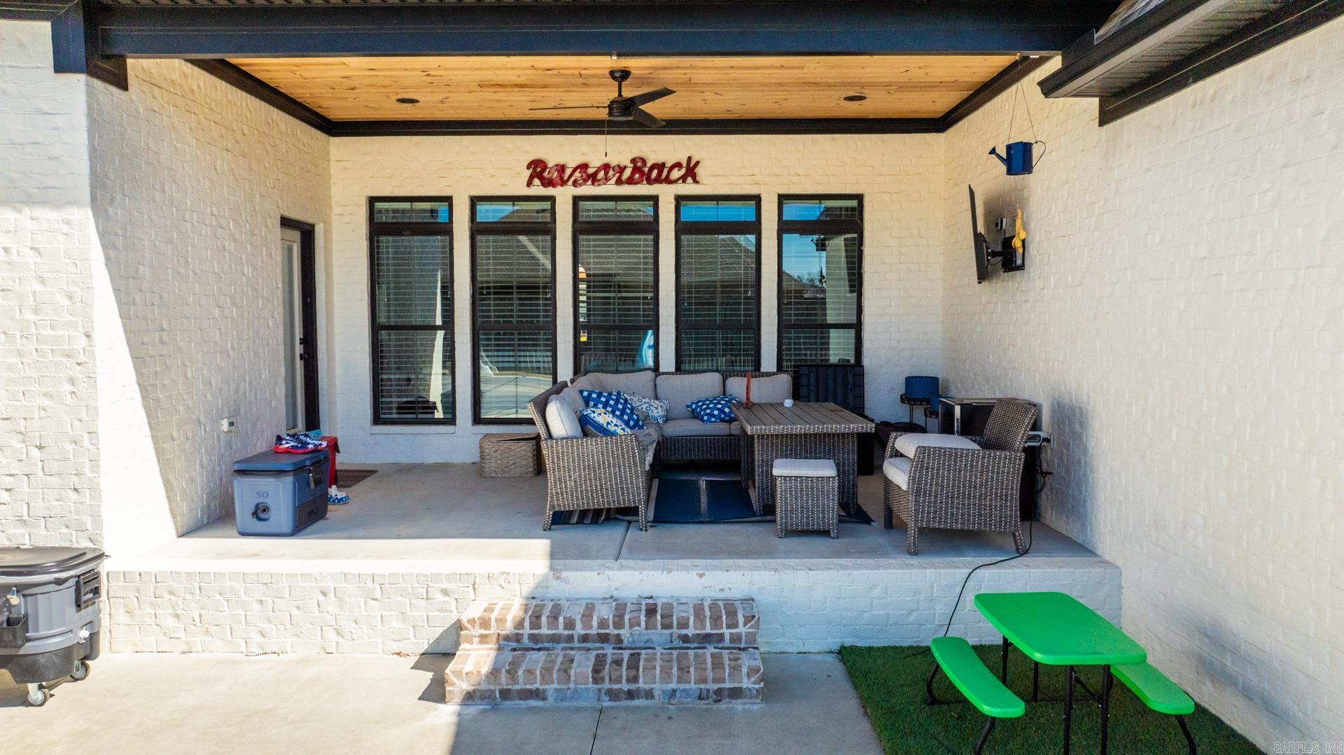 WINTERBROOK - Residential
