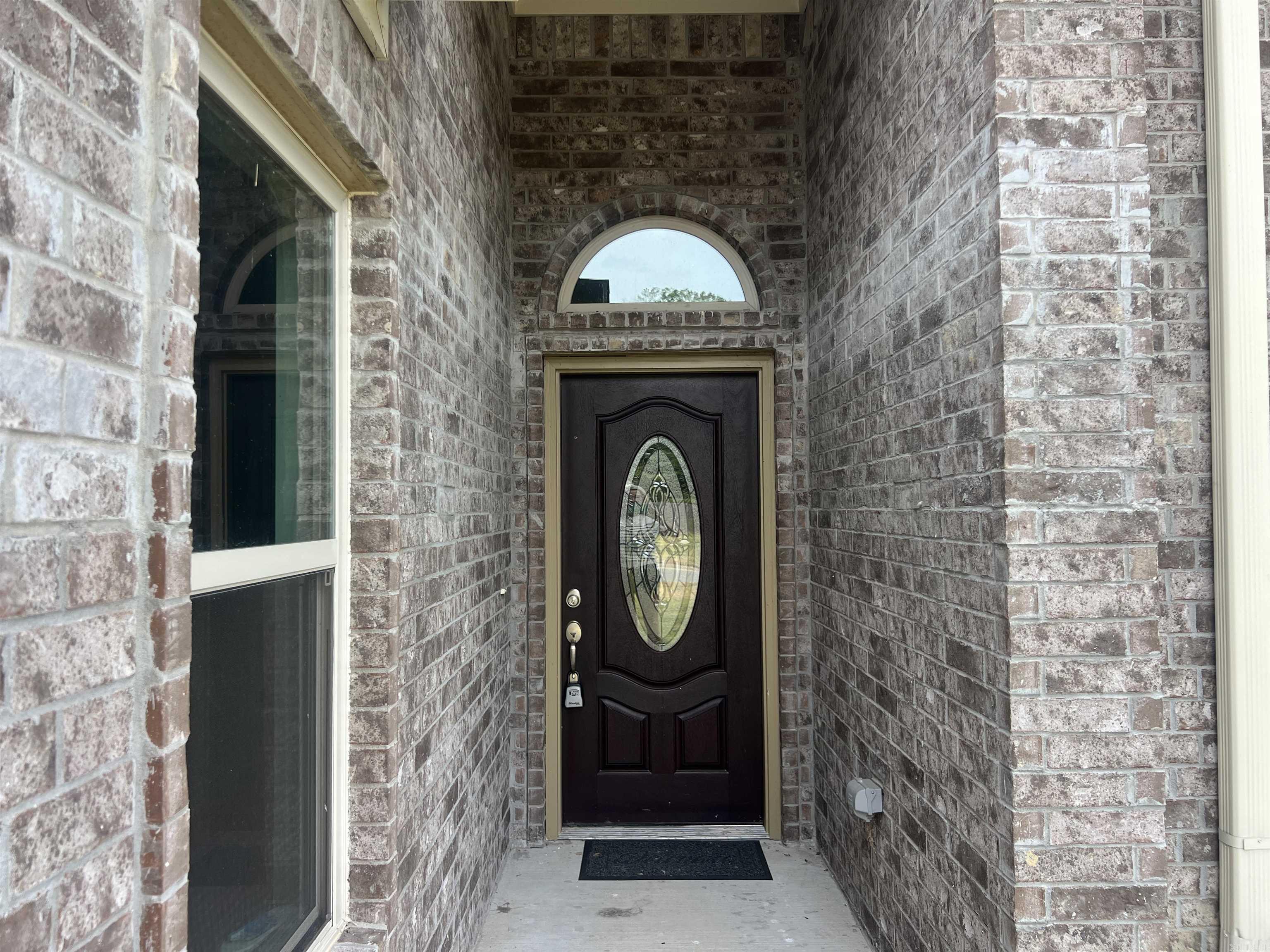 DANIELS OAKS - Residential