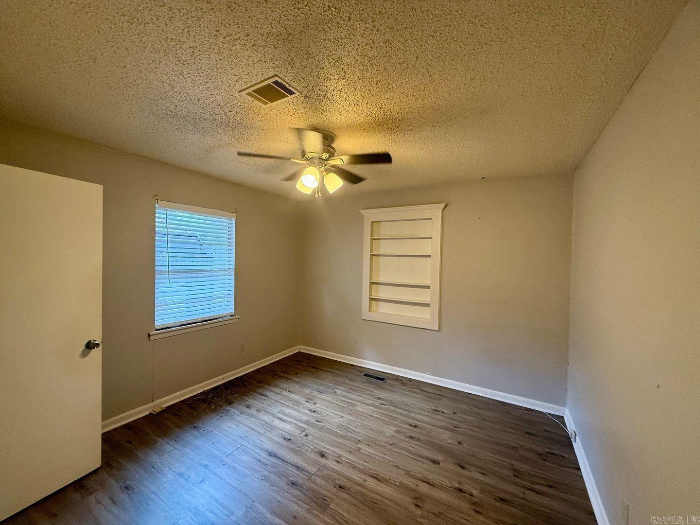 Oak Grove - Residential Lease