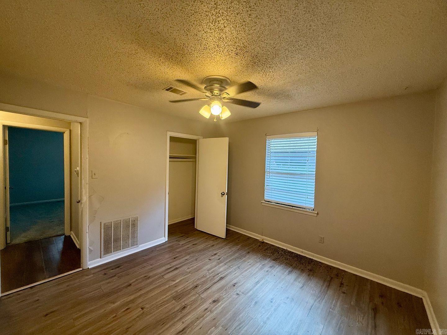 Oak Grove - Residential Lease