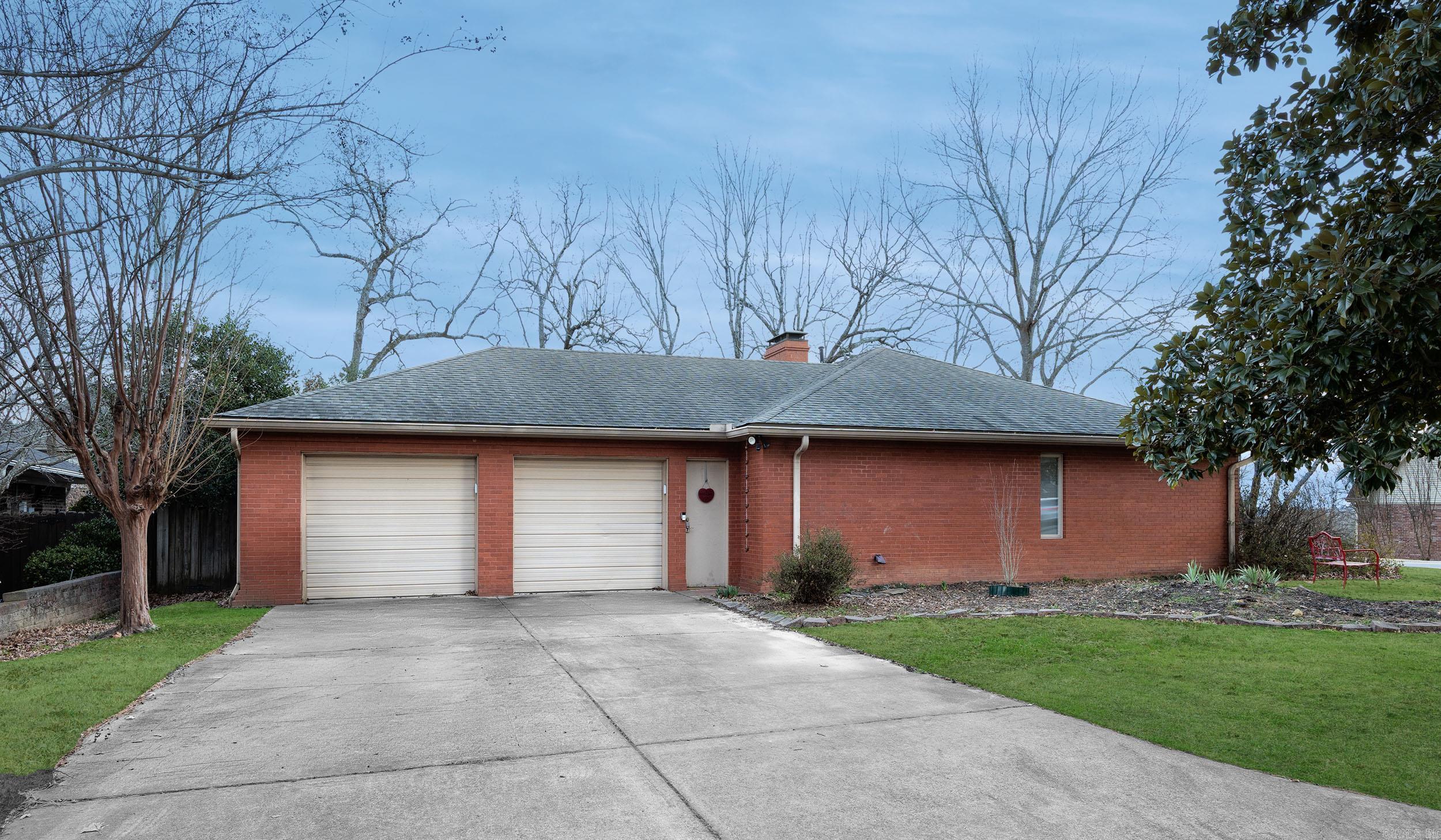 ST CHARLES ADDN - Residential