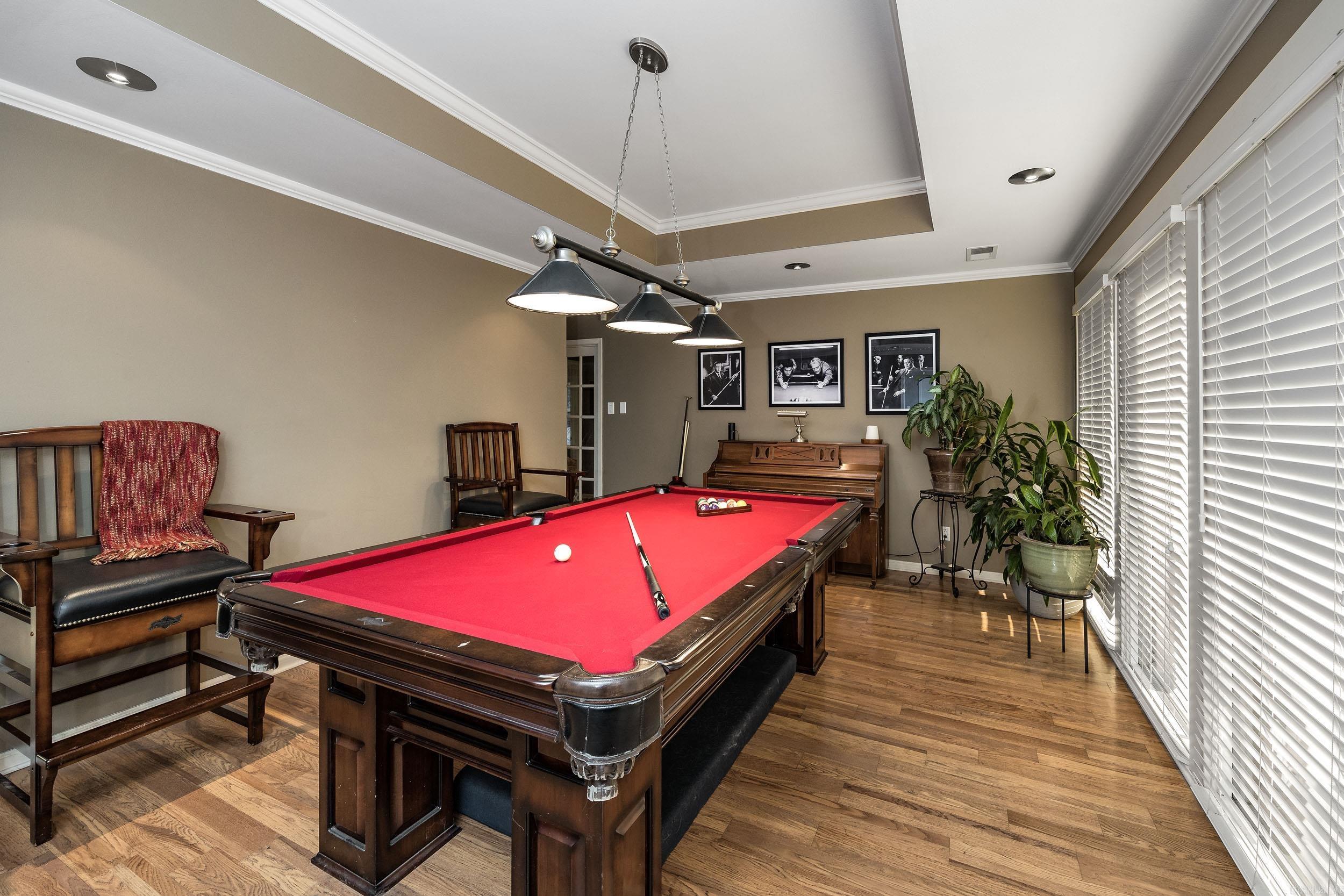 ST CHARLES ADDN - Residential