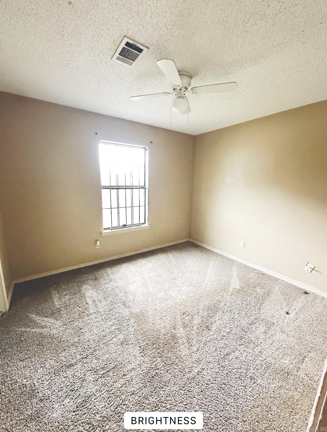 CAMPUS PLACE - Residential