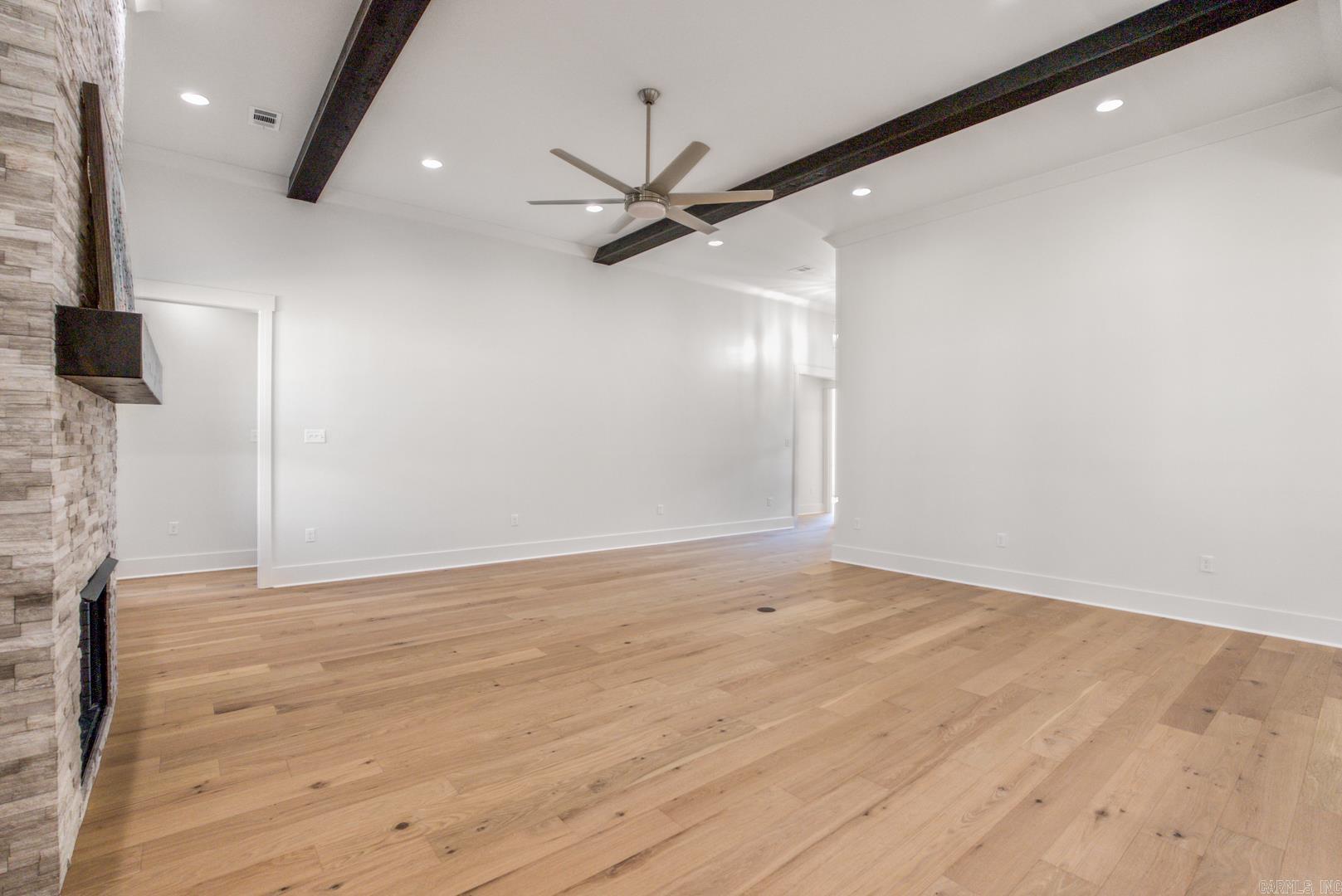Lands End Estates - Residential