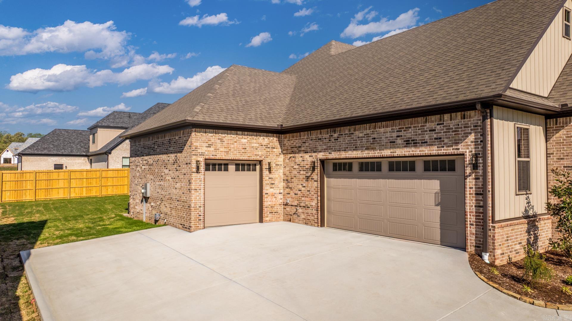 Lands End Estates - Residential