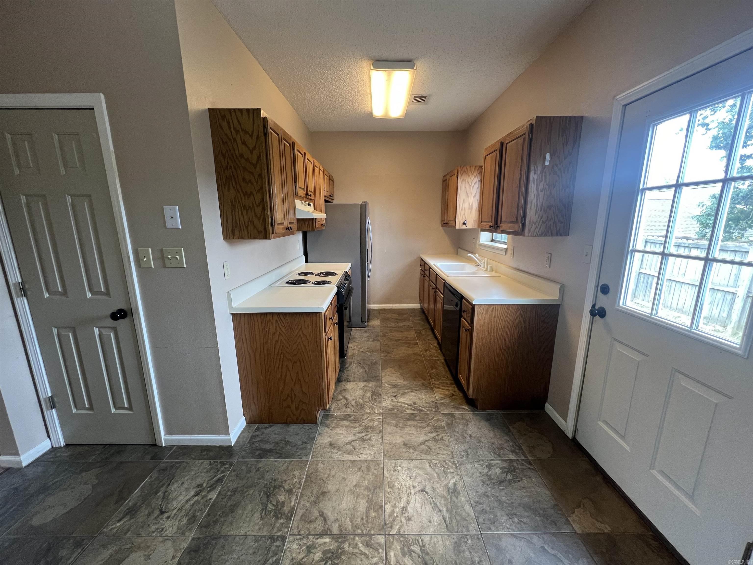 BEAVERS - Residential