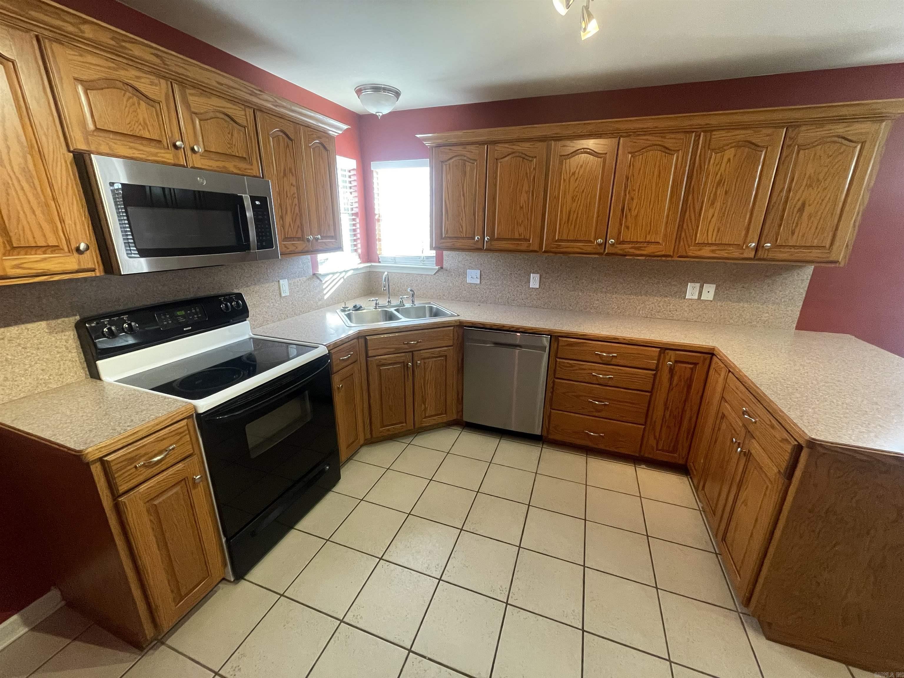 Horton Hills - Residential