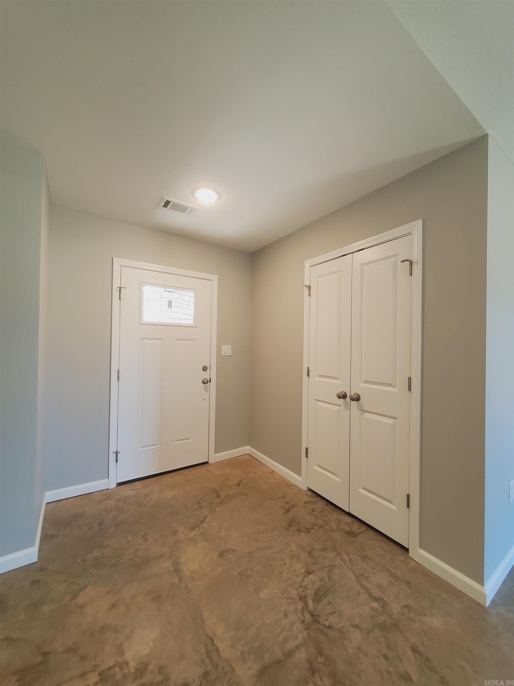 LAKE WOOD LANDING - Residential Lease