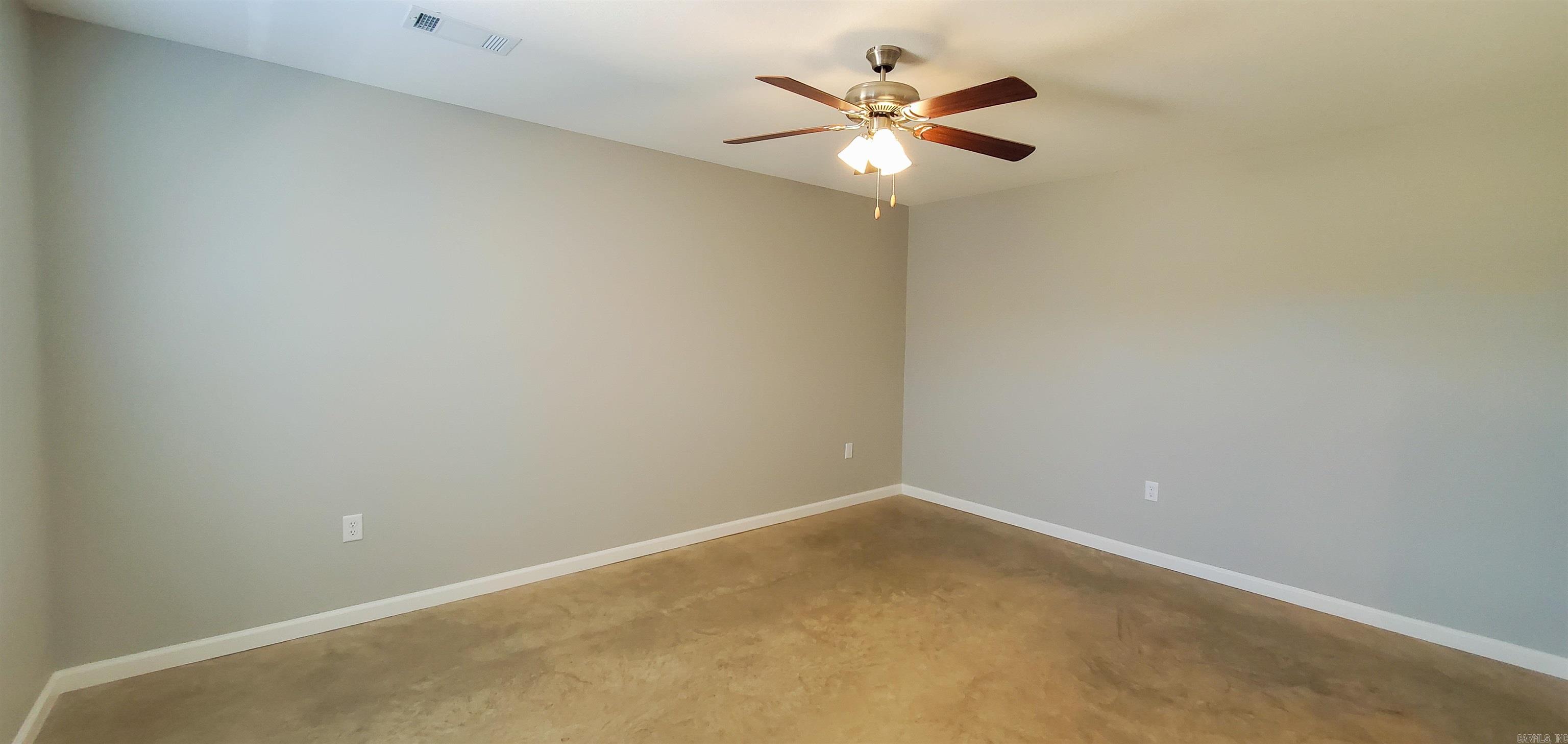 LAKE WOOD LANDING - Residential Lease