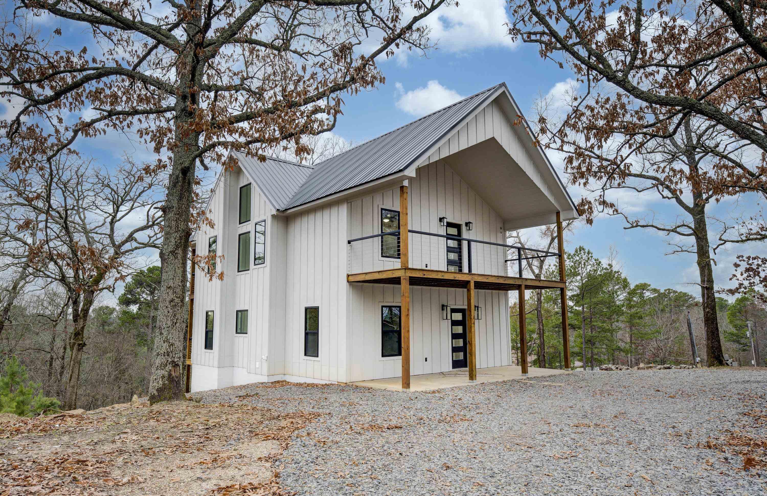 COWHIDE COVE HOME - Residential