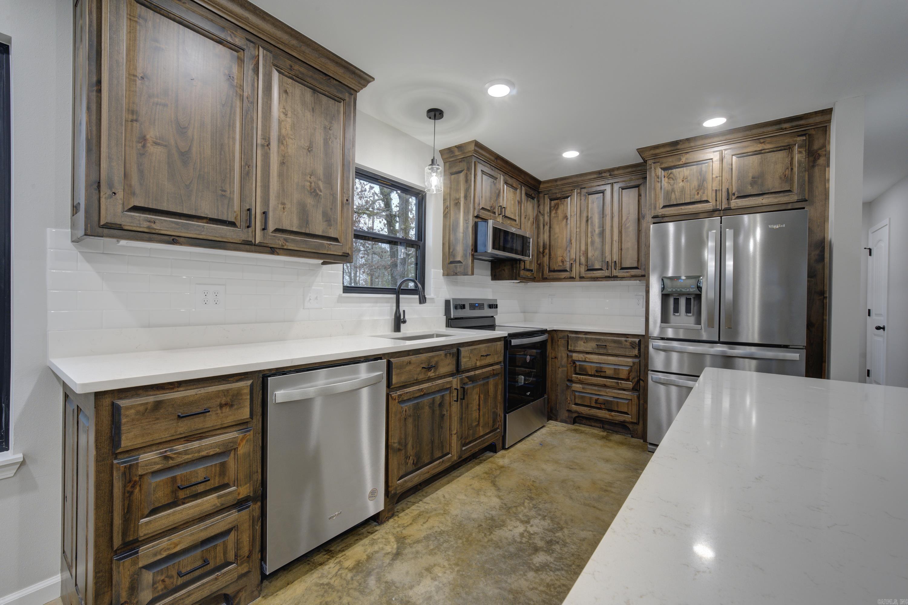 COWHIDE COVE HOME - Residential