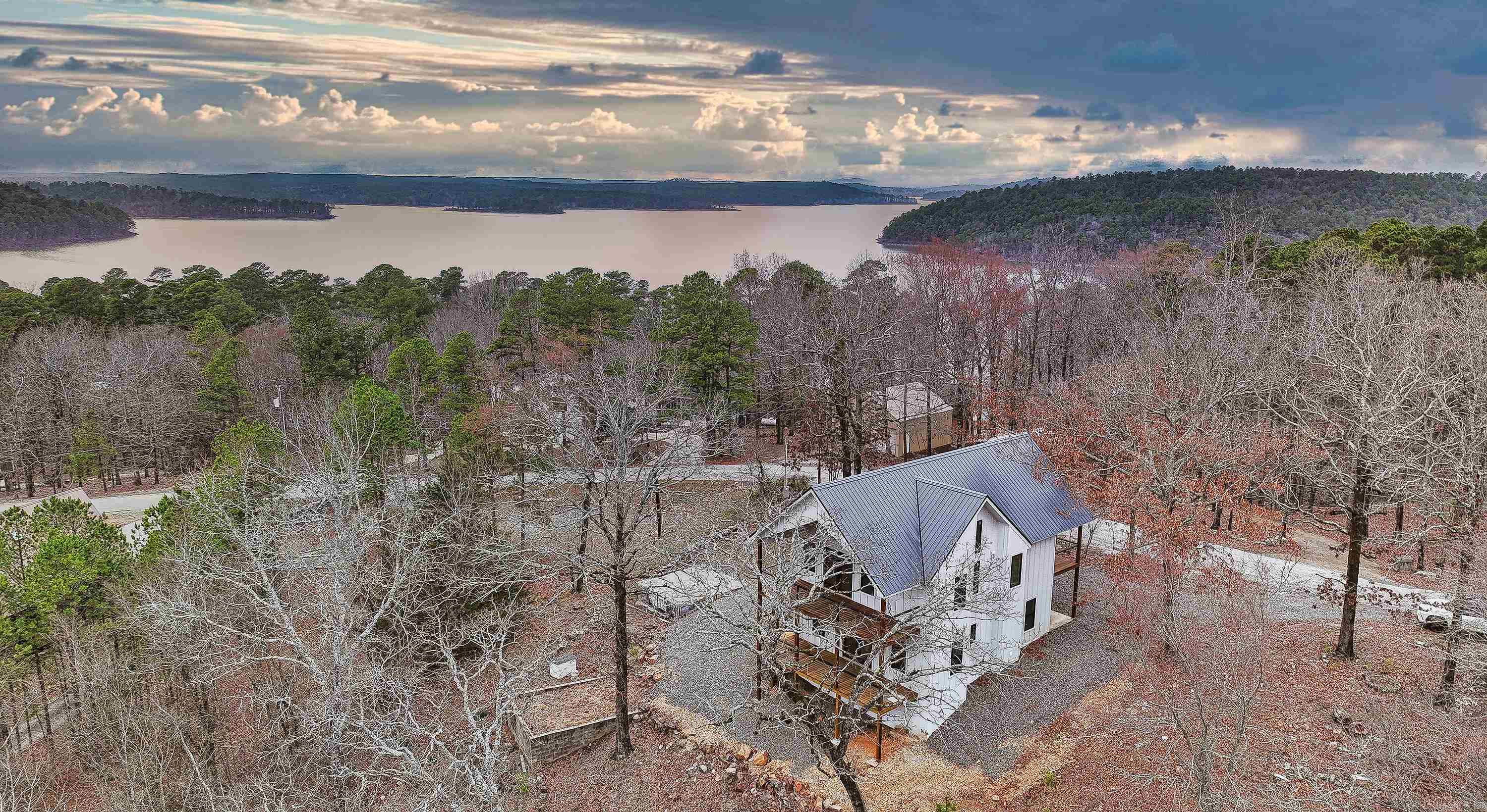 COWHIDE COVE HOME - Residential