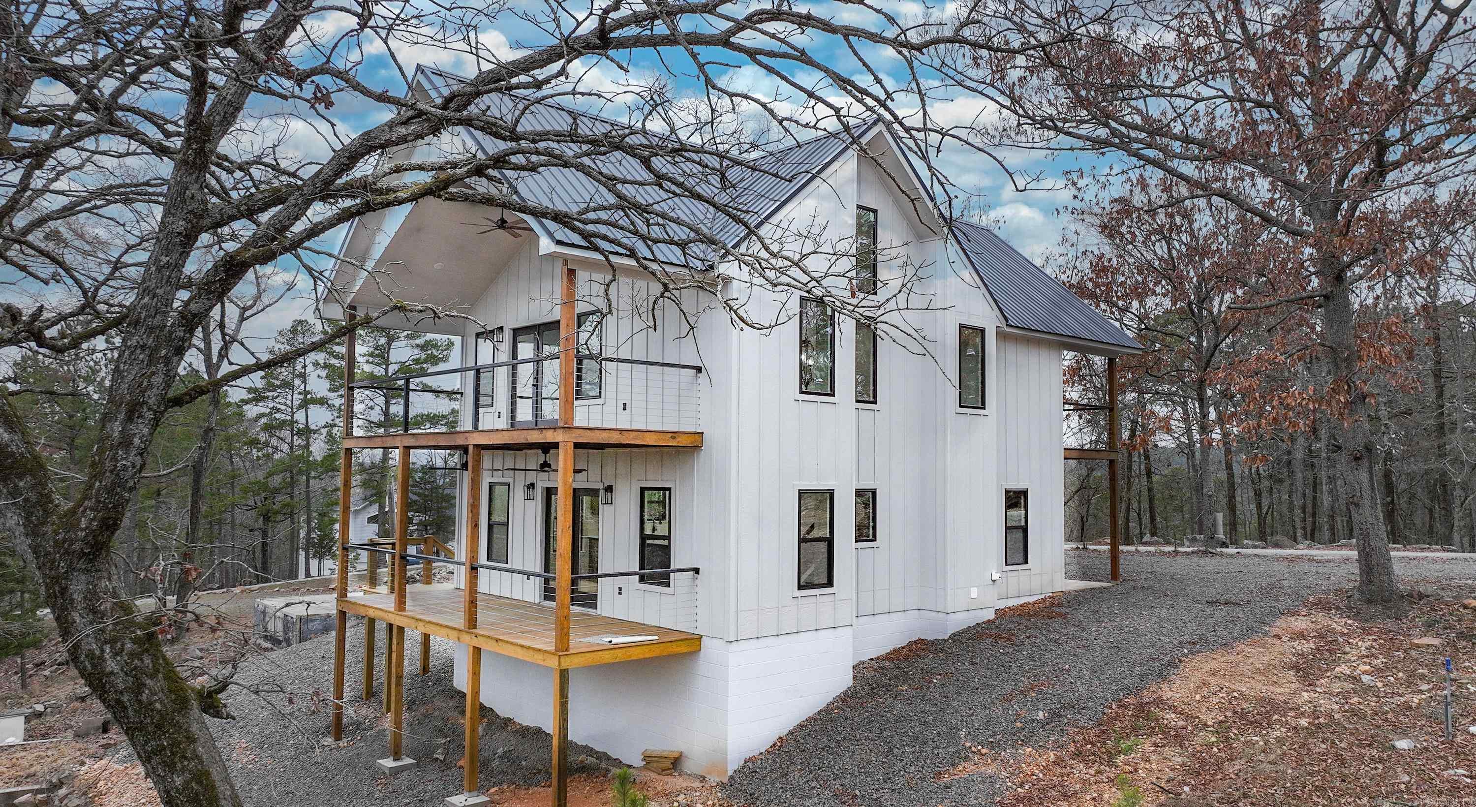 COWHIDE COVE HOME - Residential