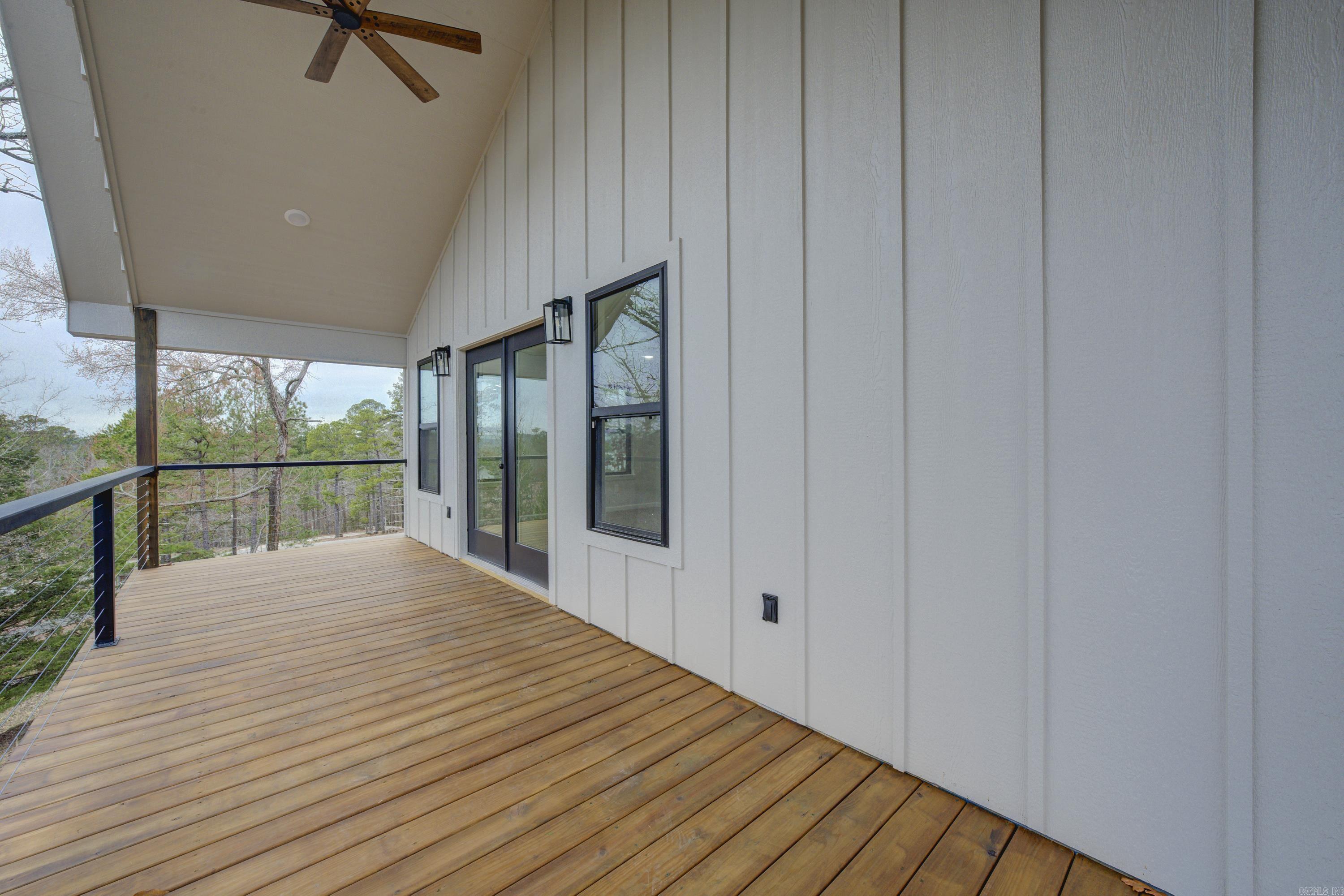 COWHIDE COVE HOME - Residential