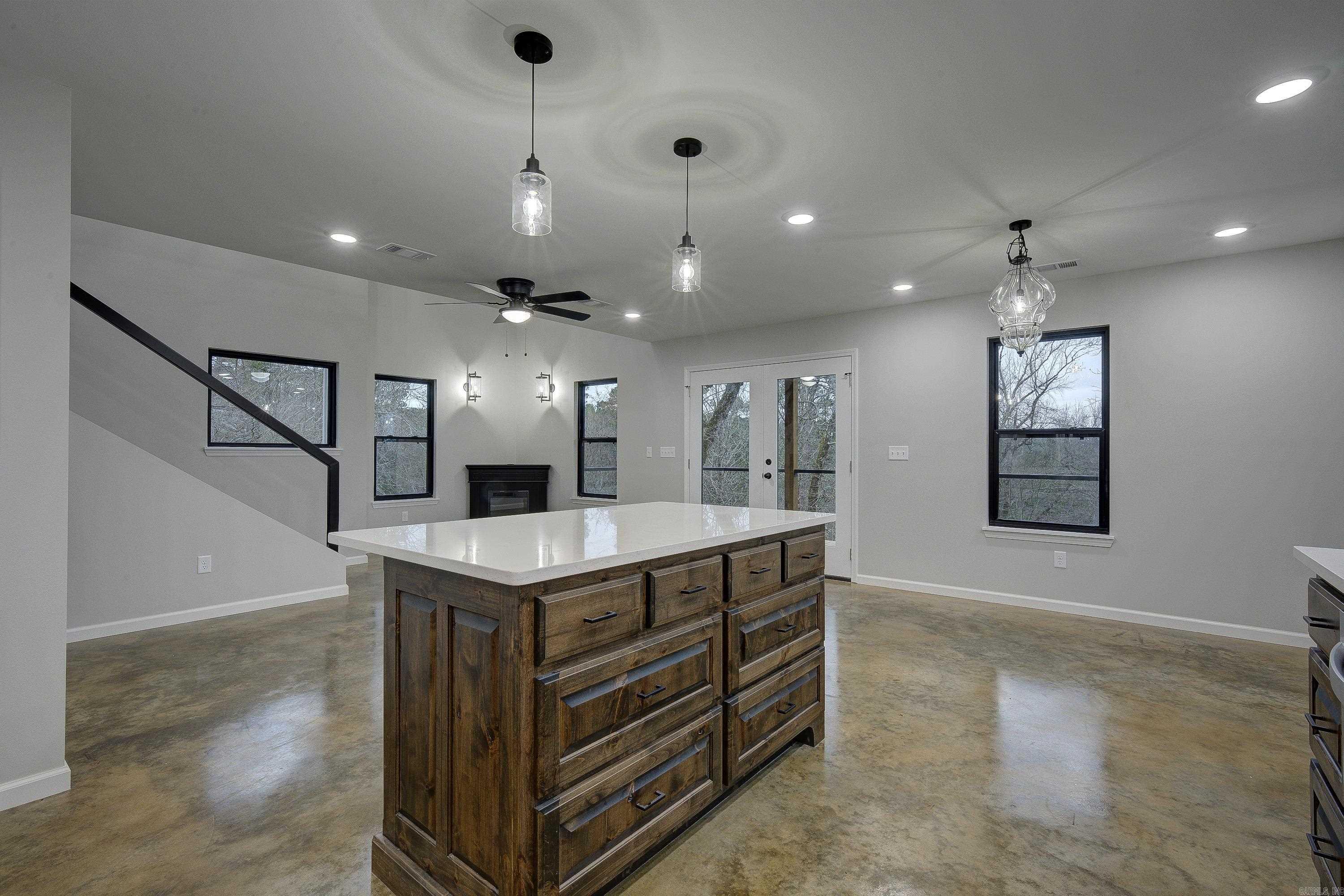 COWHIDE COVE HOME - Residential