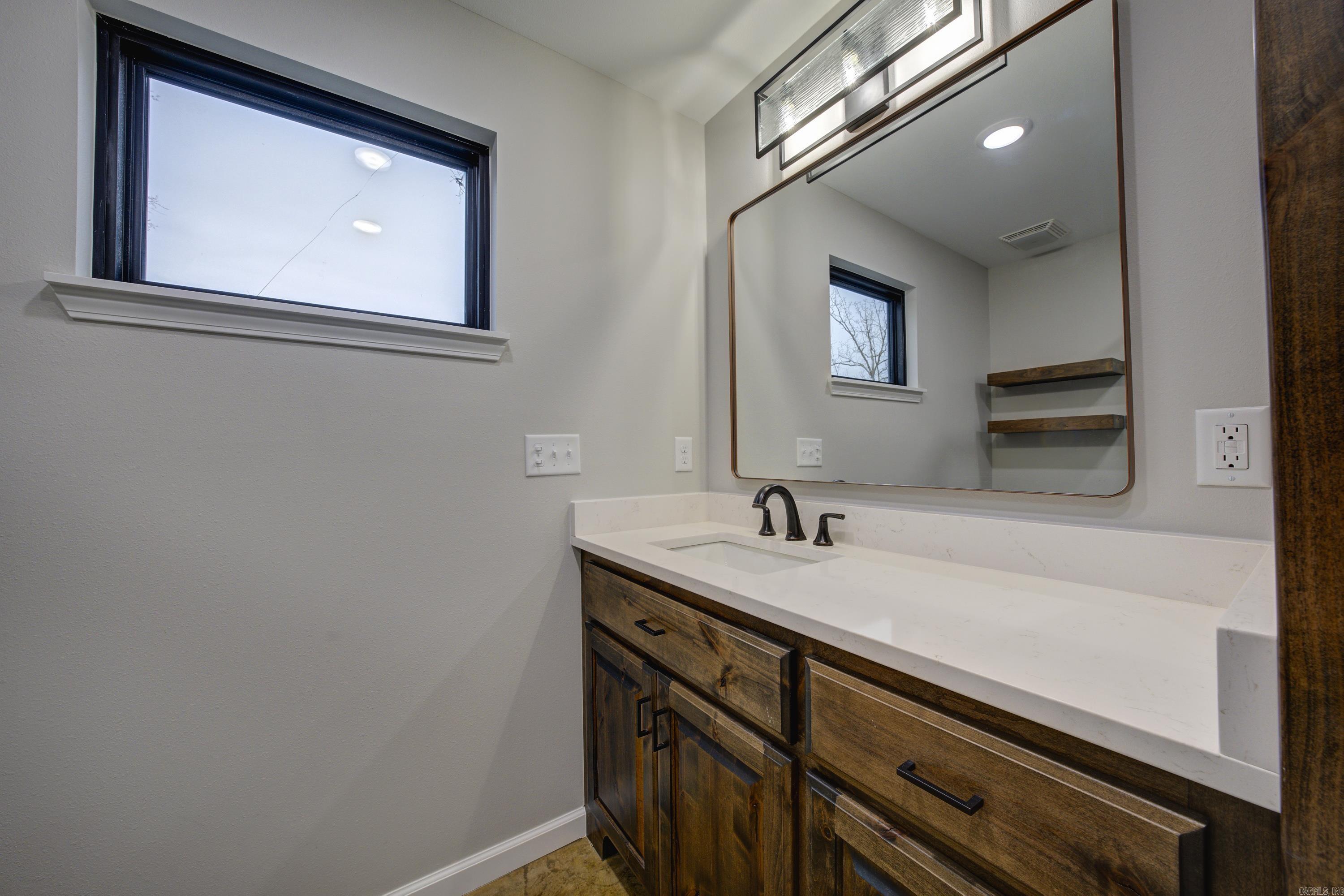 COWHIDE COVE HOME - Residential